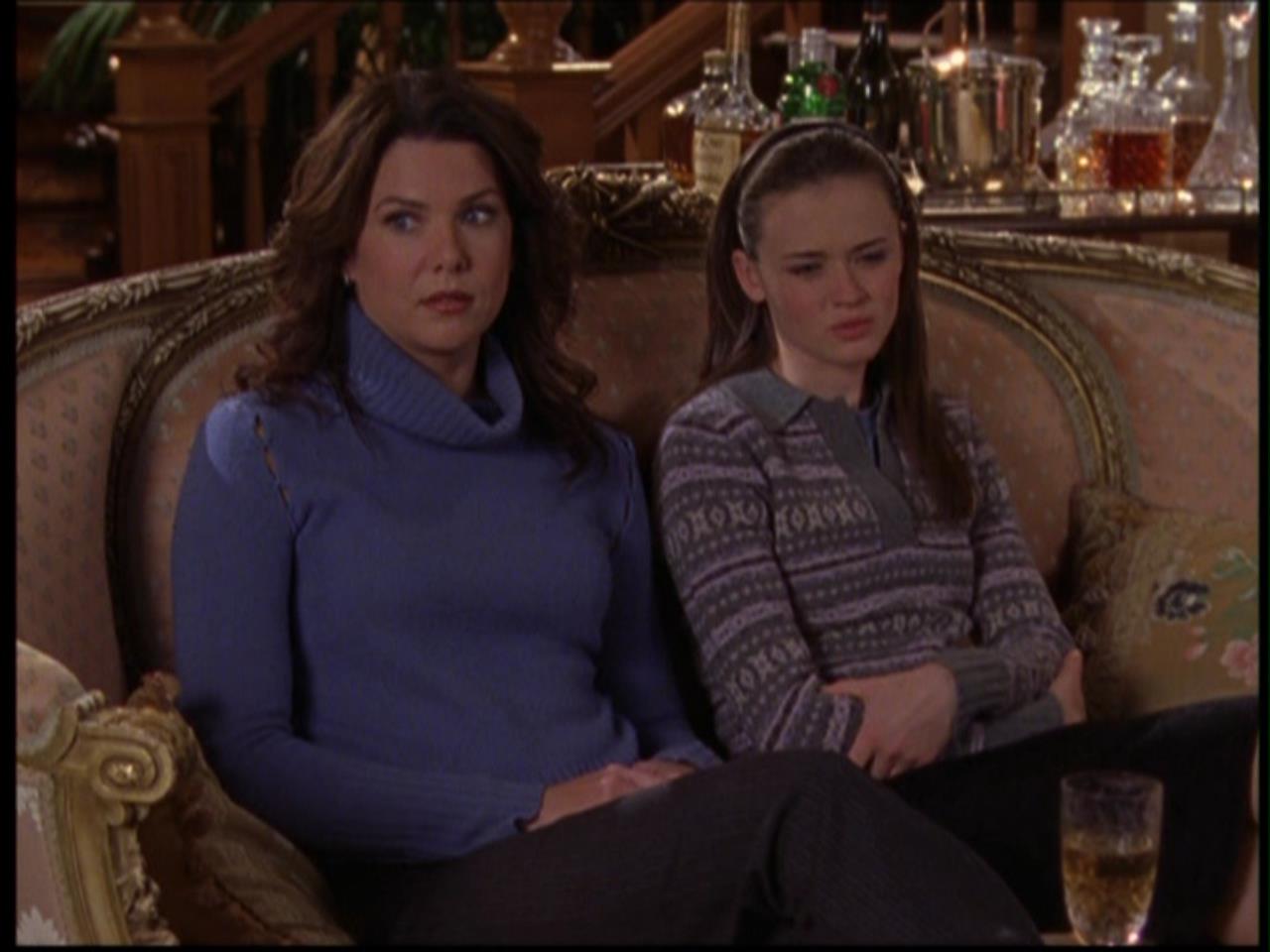 3.11 I Solemnly Swear - GG311-00045 - Gilmore Girls Screencaps