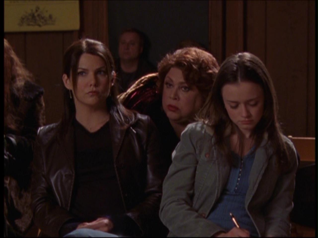 3.17 A Tale of Poes and Fire - GG317-00305 - Gilmore Girls Screencaps