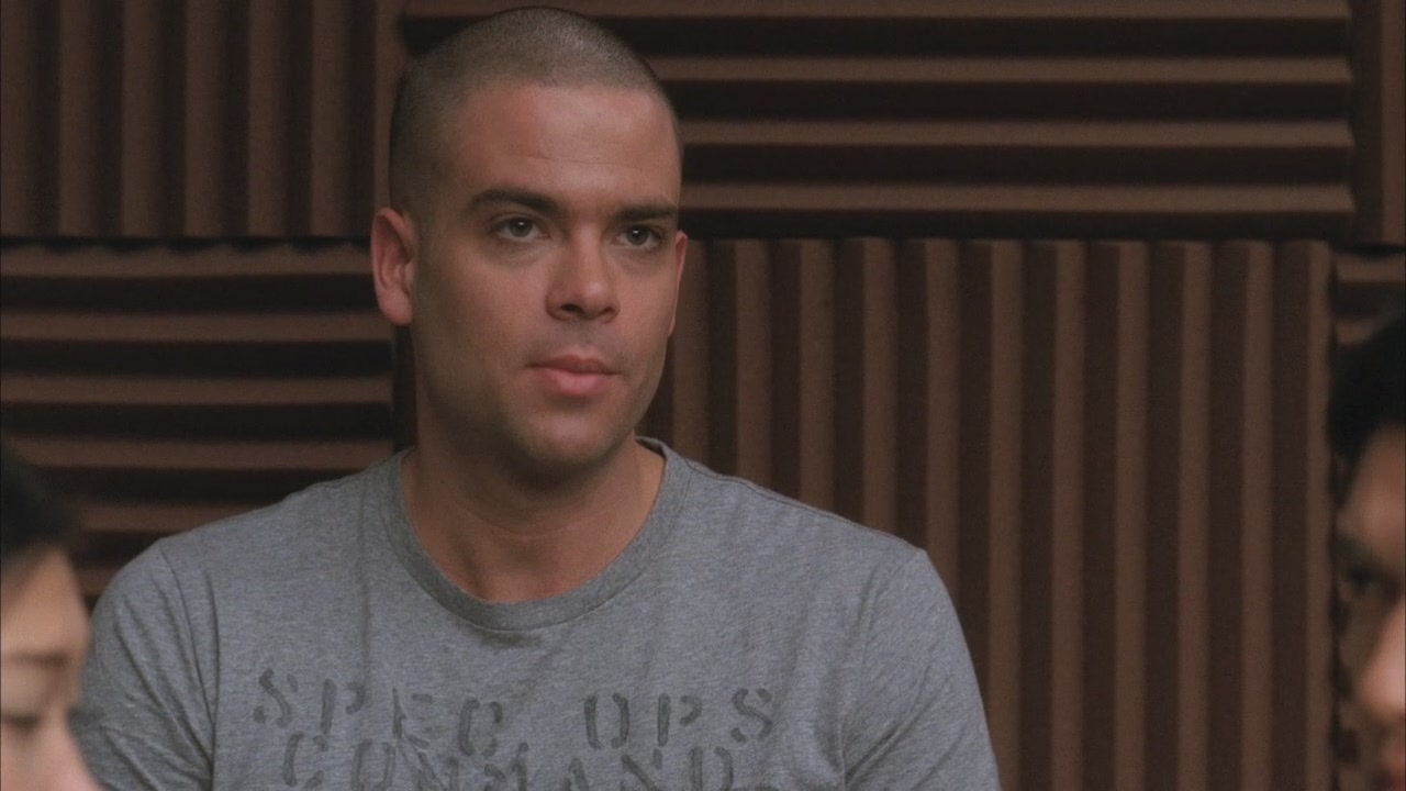 Glee203-00116.jpg