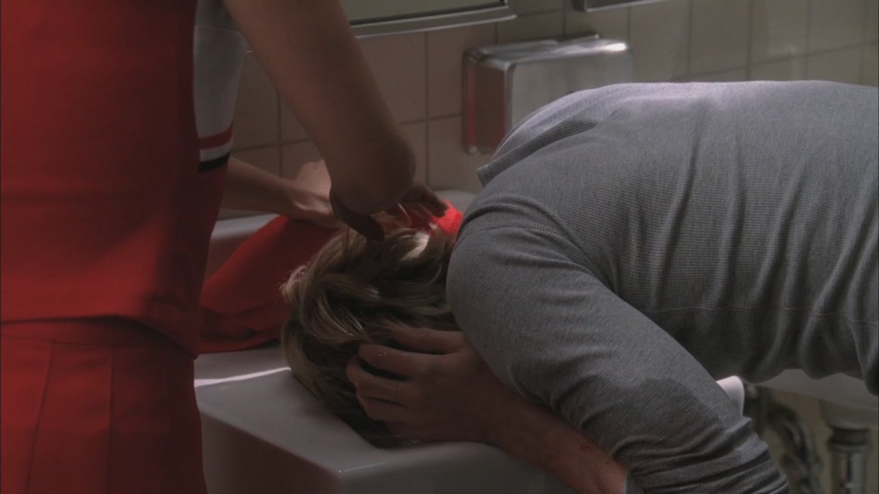 Glee204-00350.jpg
