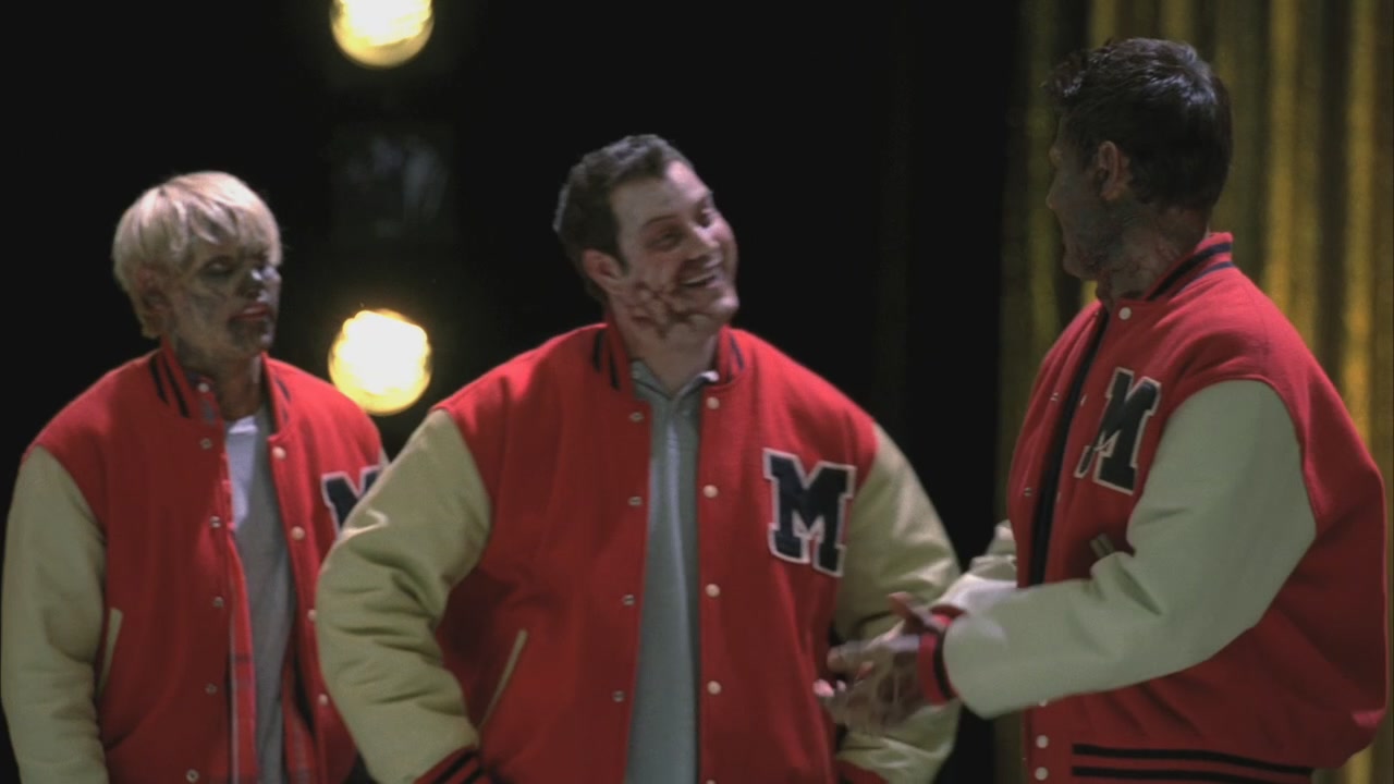 Glee211-0703.jpg