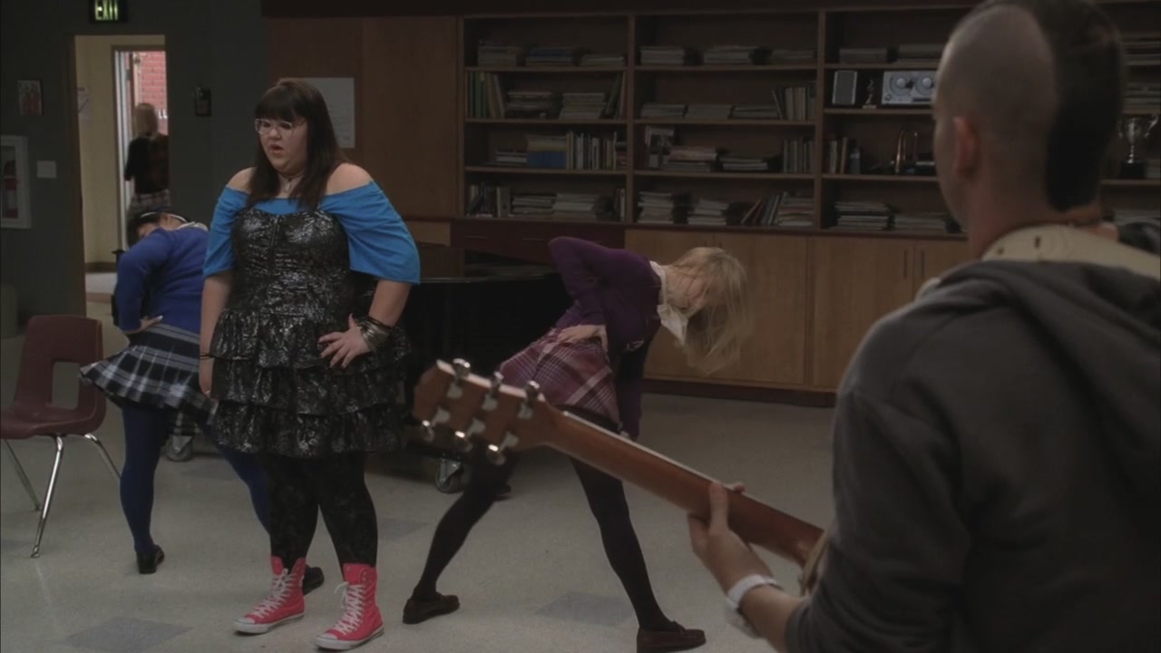 Glee213-0951.jpg