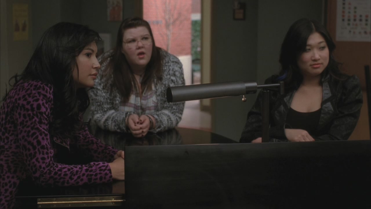 Glee215-0203.jpg