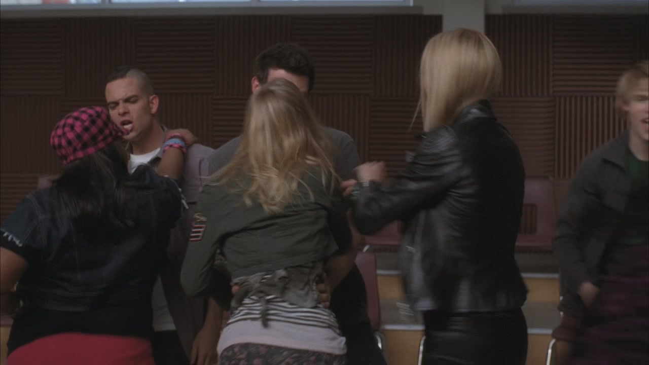Glee215-0293.jpg