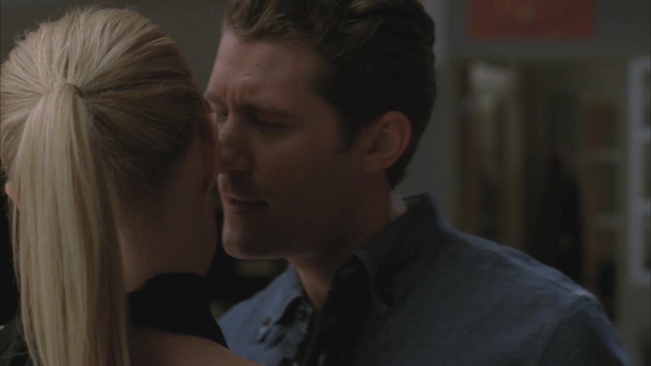 Glee215-0700.jpg