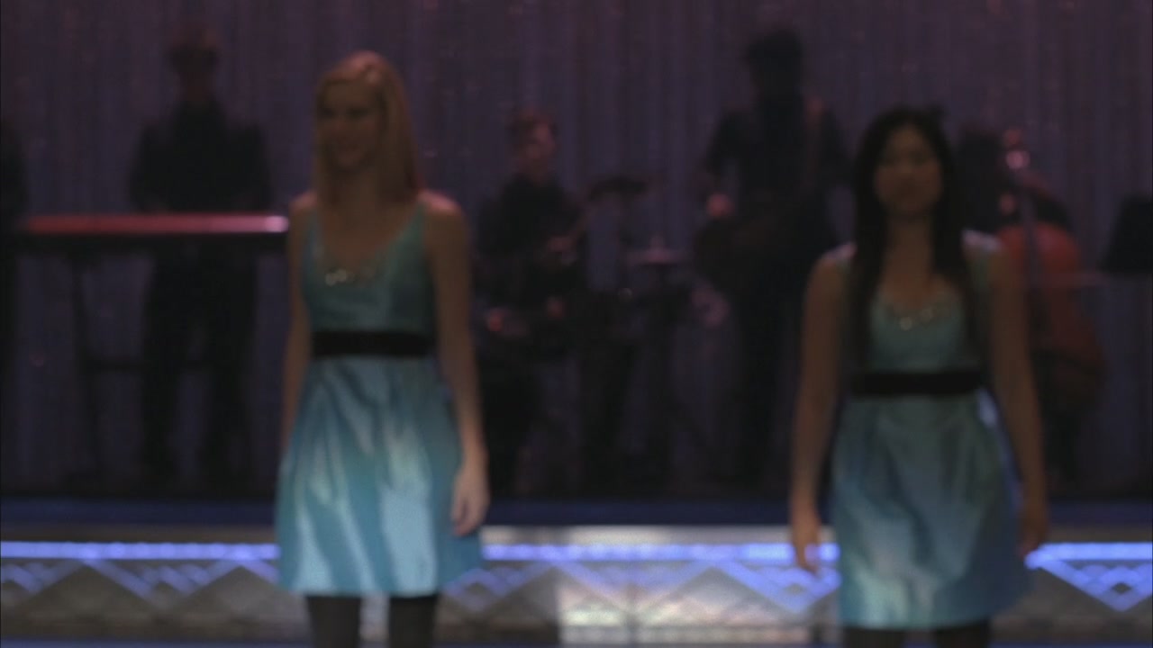 Glee216-1002.jpg