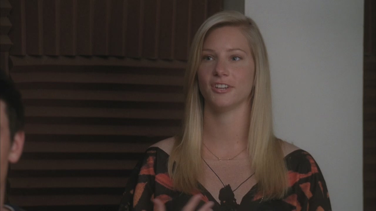 Glee220-0110.jpg