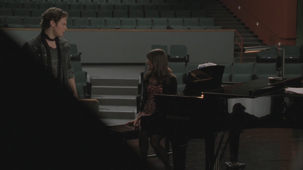 Glee220-0348.jpg
