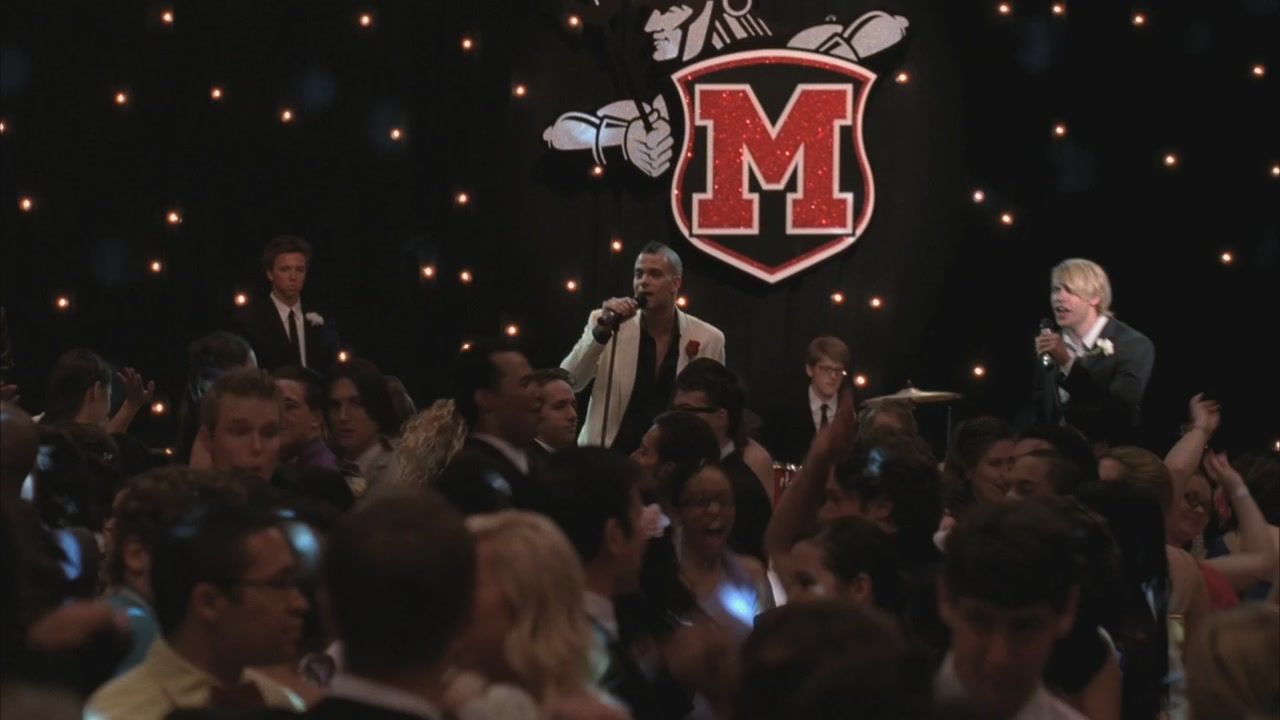 Glee220-0729.jpg