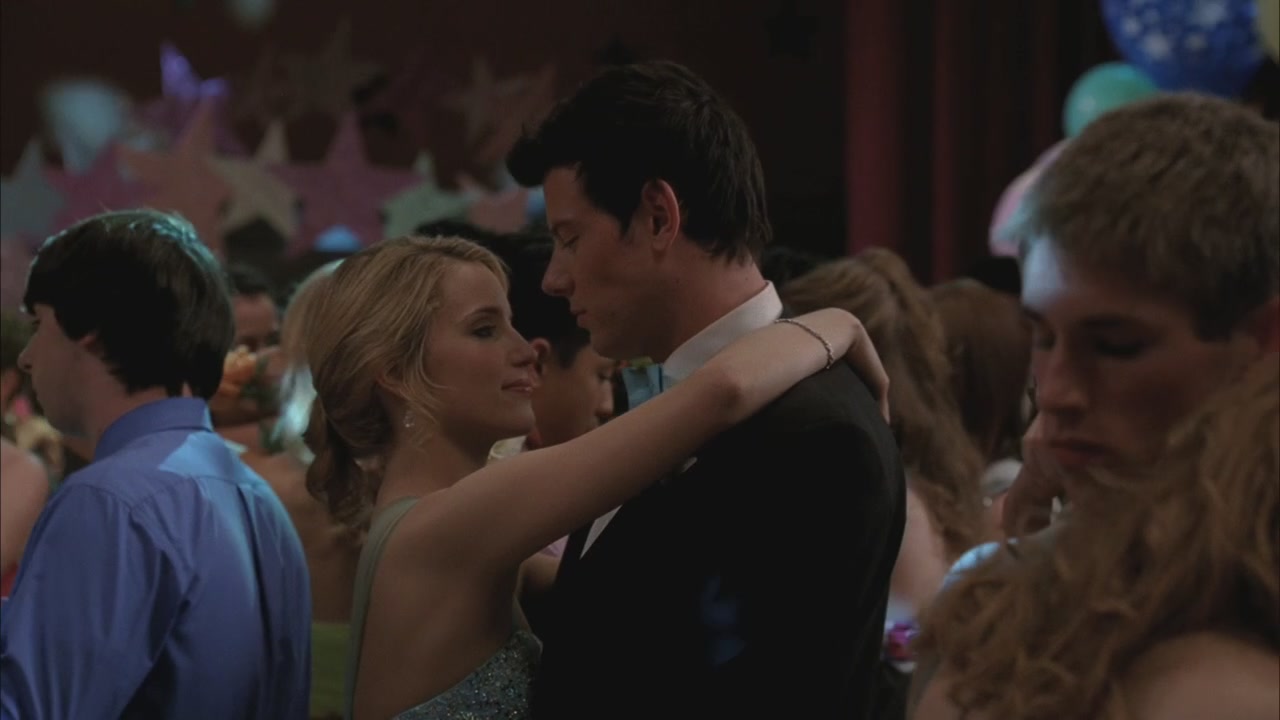 Glee220-0806.jpg