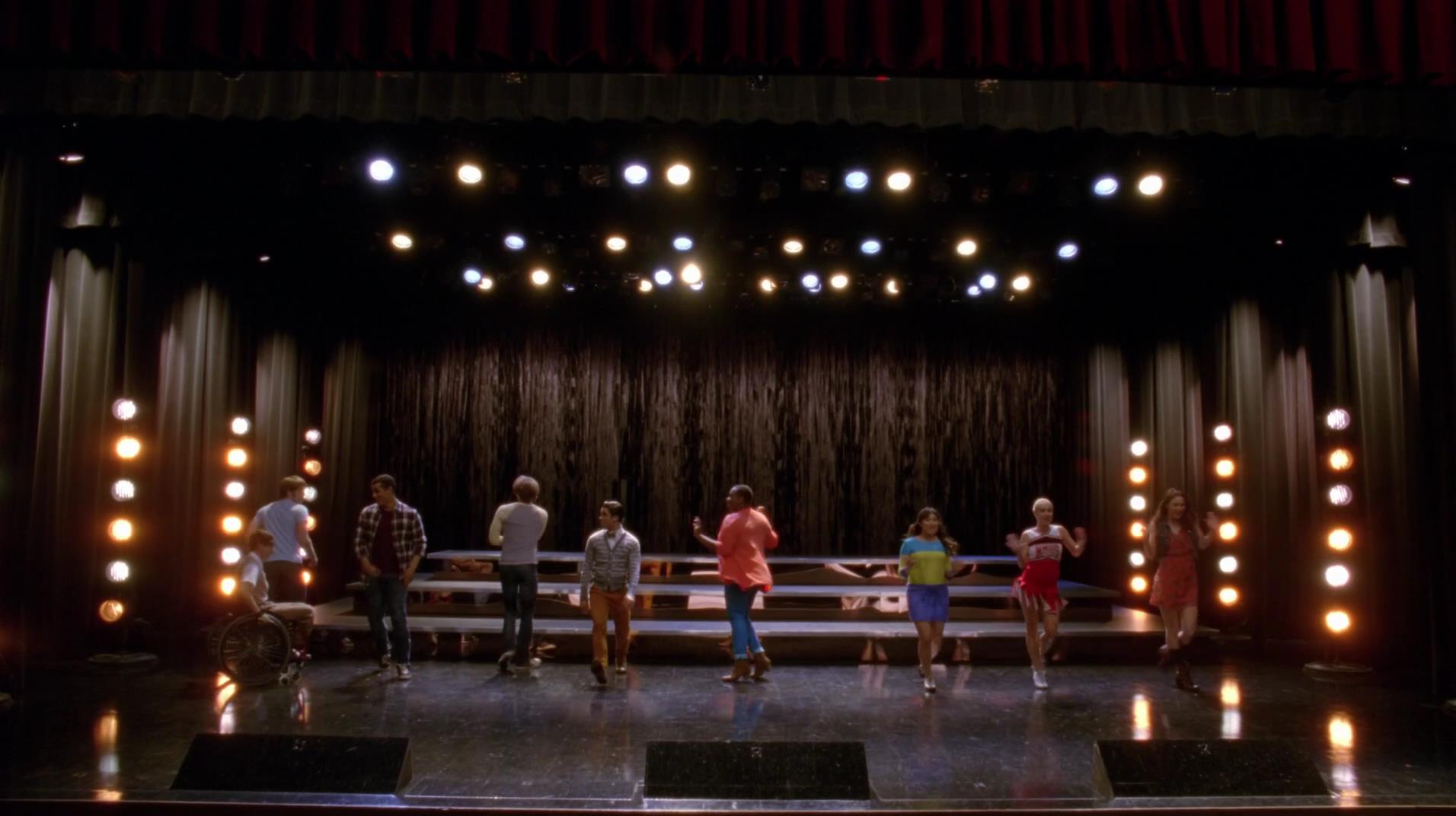 Glee_1001.jpg