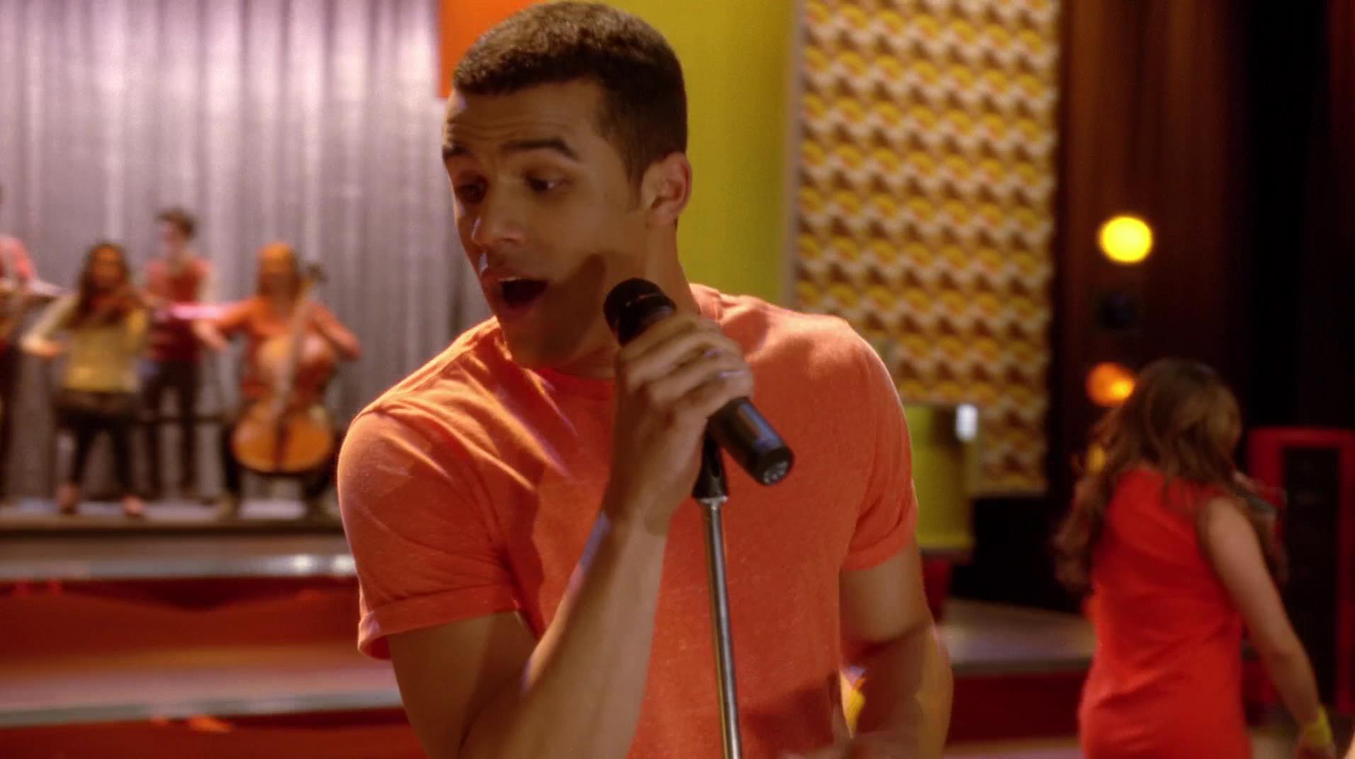 Glee_1062.jpg