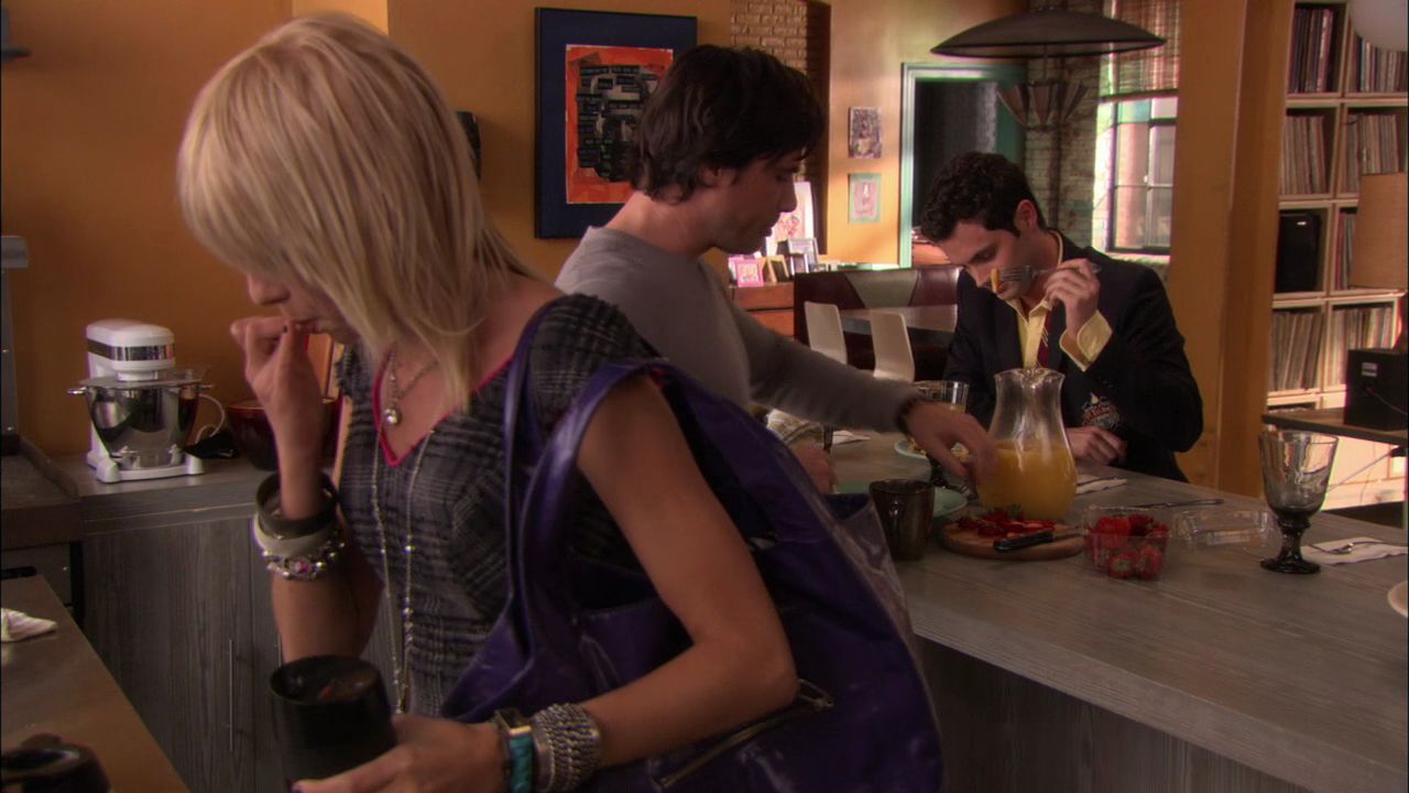 208GossipGirl0057.jpg