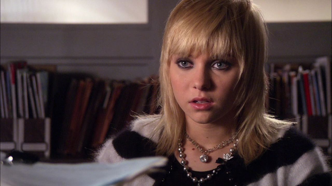 211GossipGirl0102.jpg