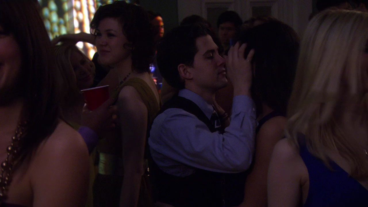 225GossipGirl0612.jpg