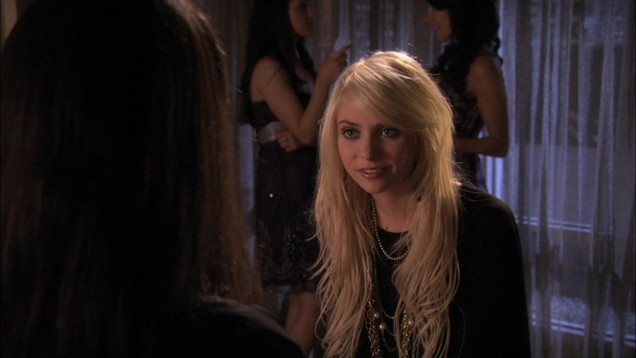 309GossipGirl0483.jpg