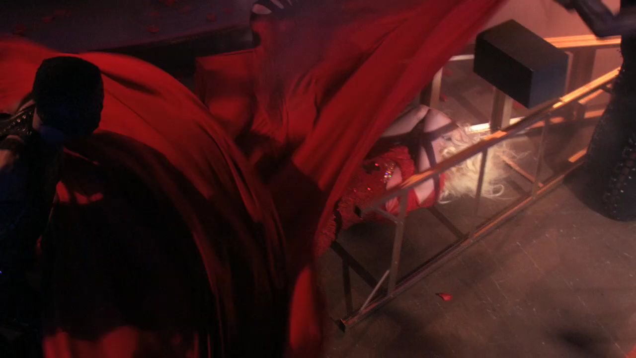 310GossipGirl1506.jpg