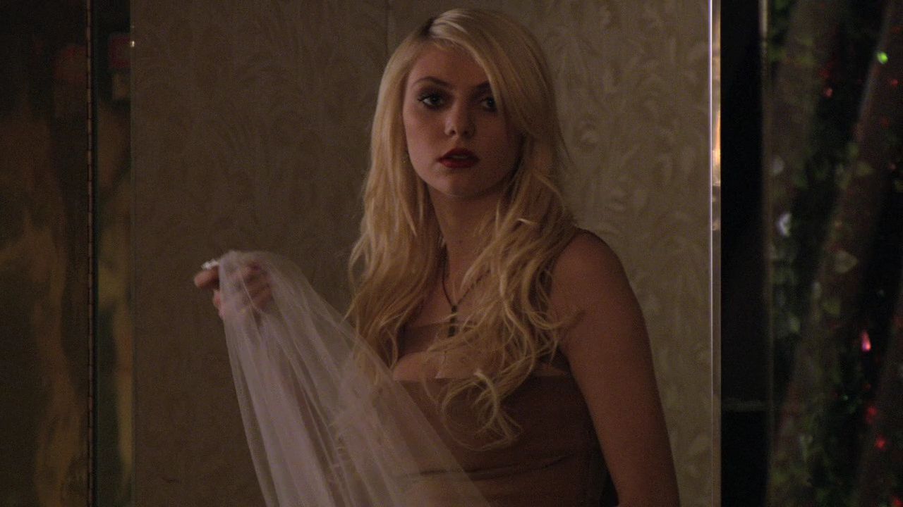 318GossipGirl1174.jpg