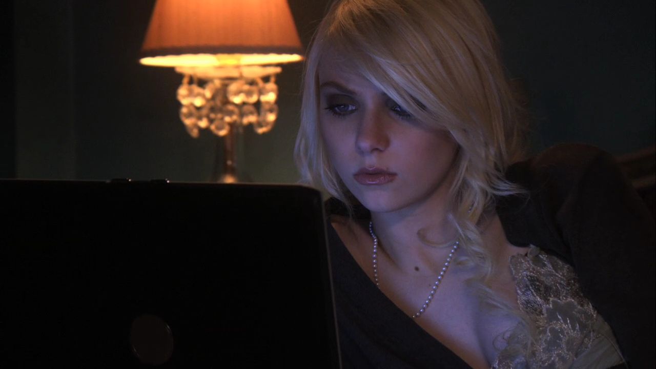 320GossipGirl1380.jpg