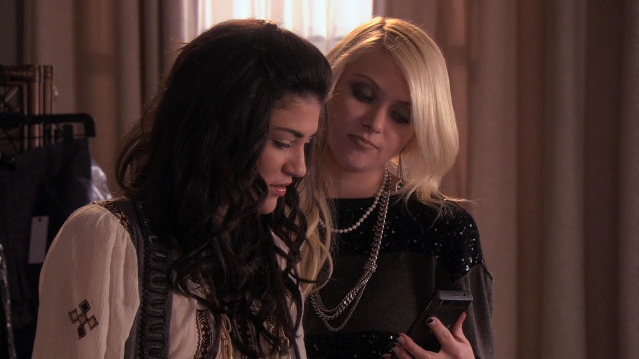 409GossipGirl0880.jpg