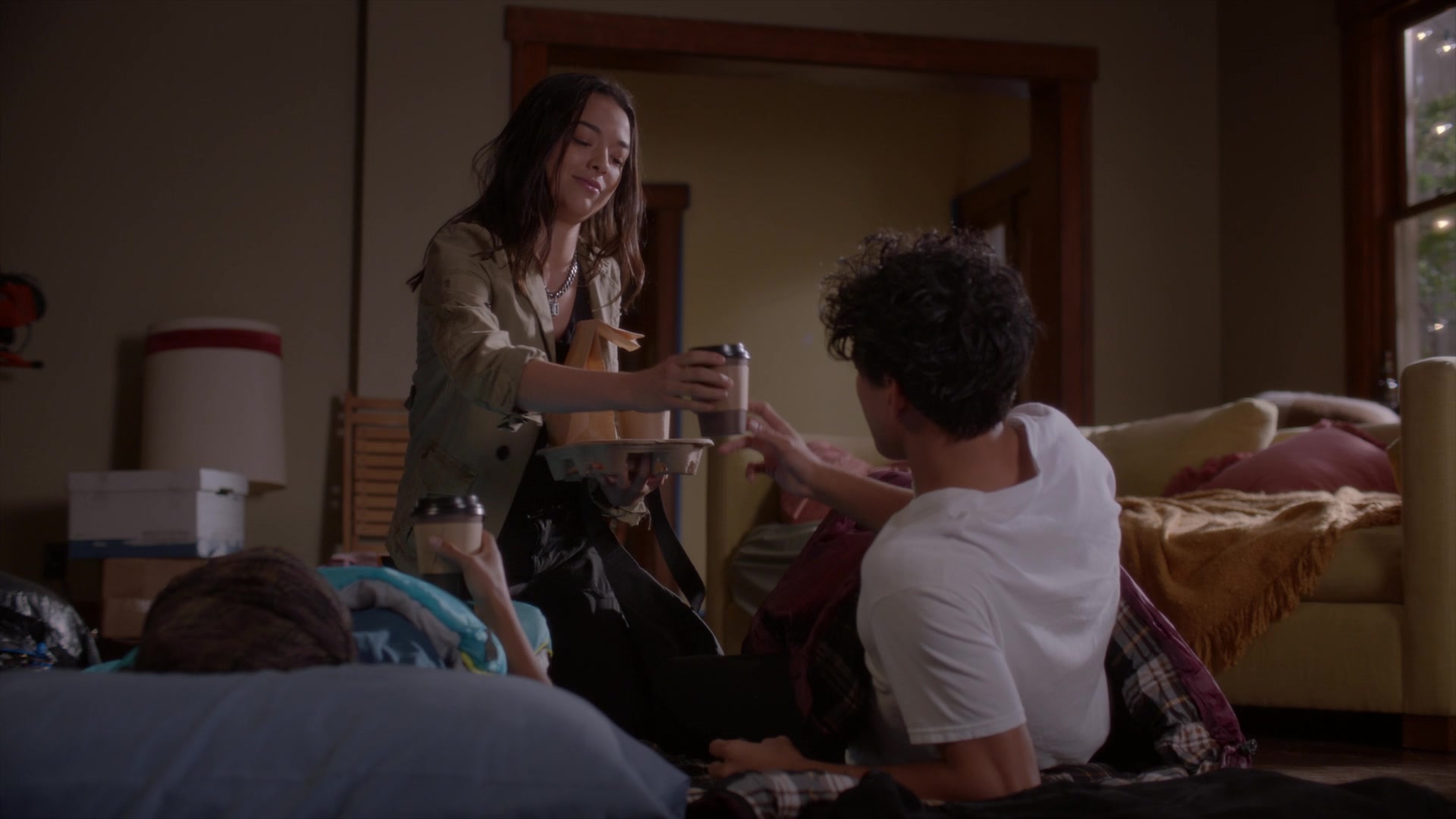 Greys_Anatomy_S19E08_0054.jpg