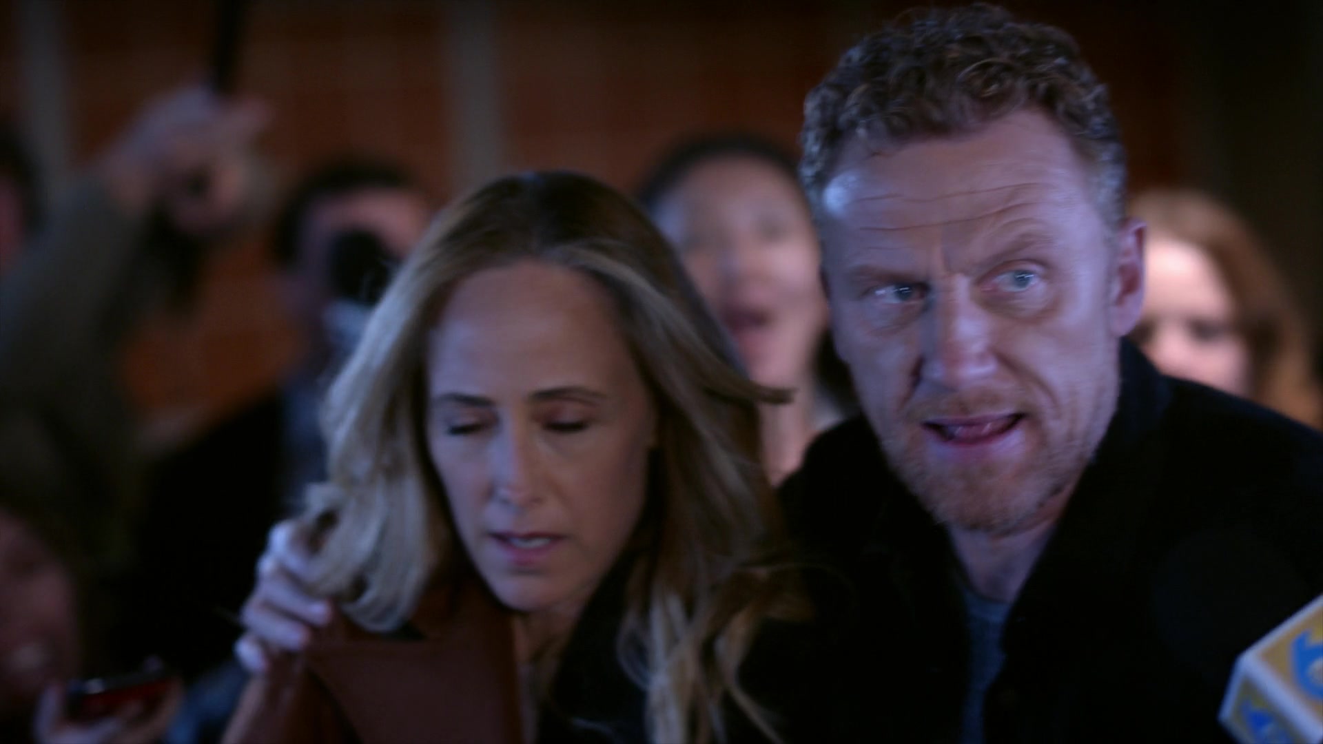 Greys_Anatomy_S19E08_1937.jpg