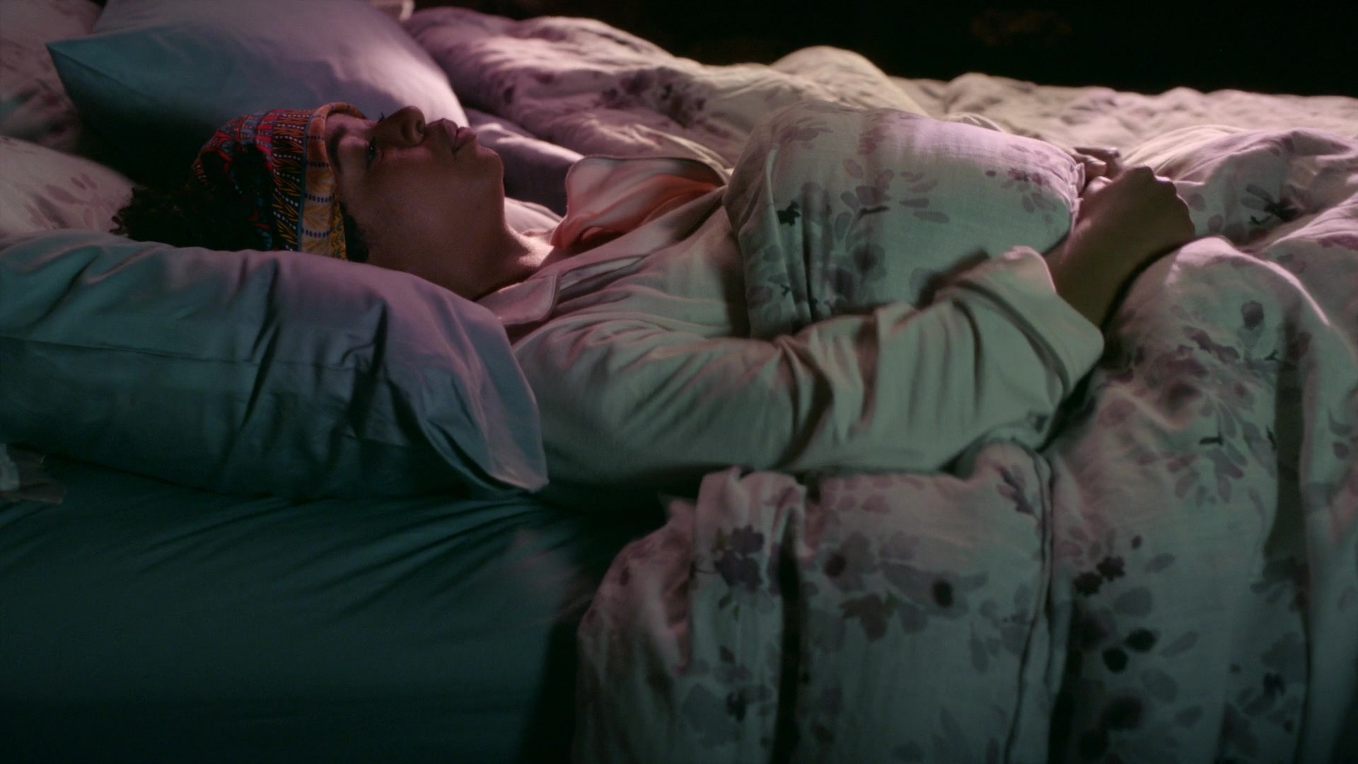 Greys_Anatomy_S19E10_0010.jpg