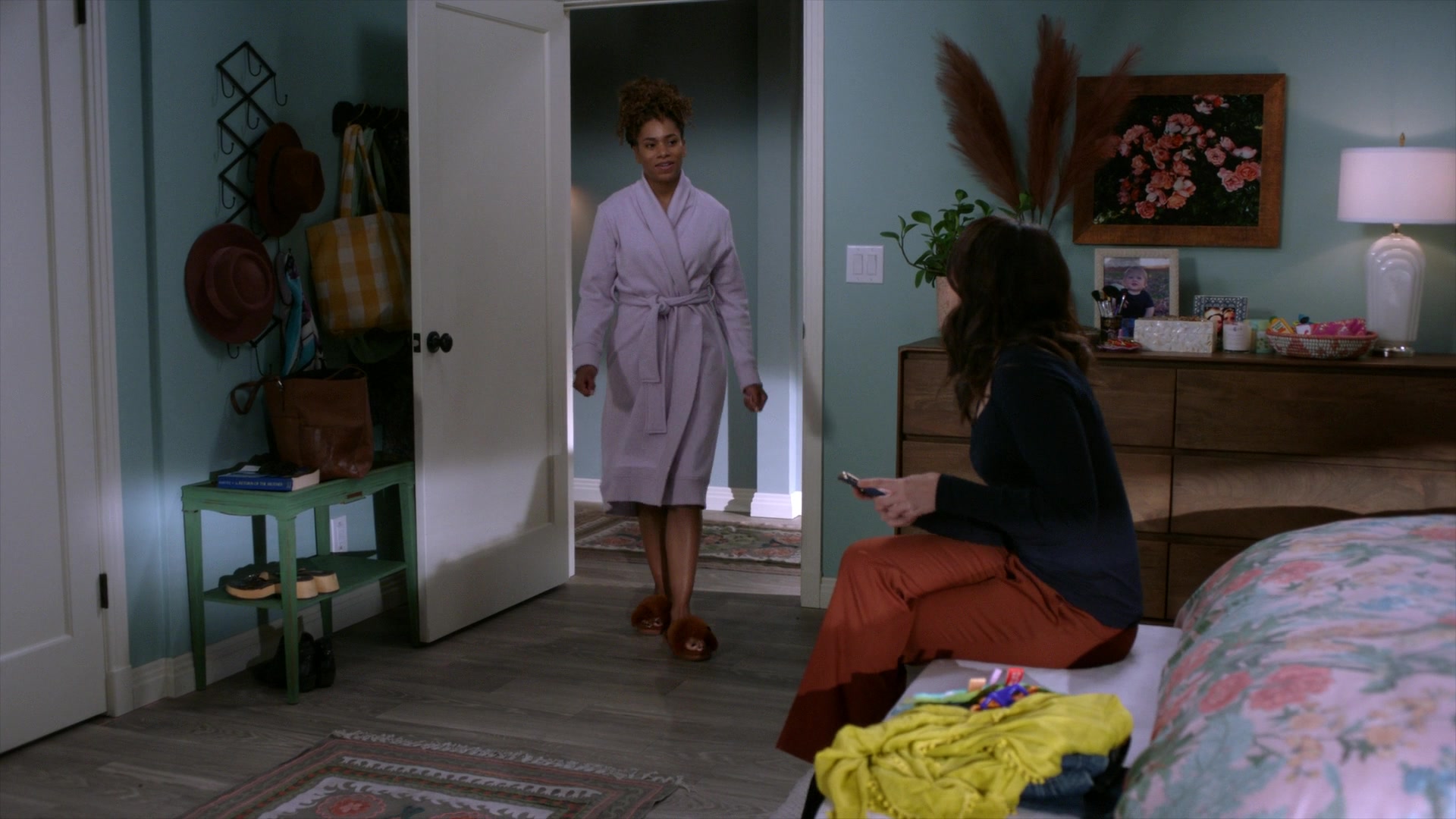 Greys_Anatomy_S19E10_0072.jpg