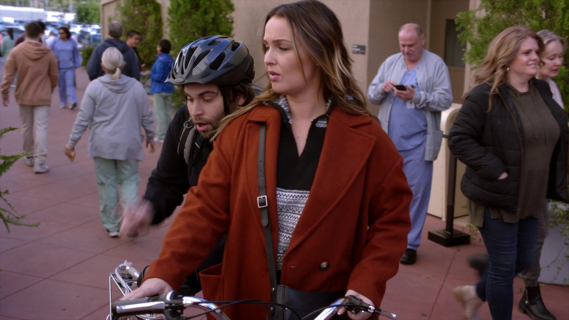 Greys_Anatomy_S19E10_0147.jpg