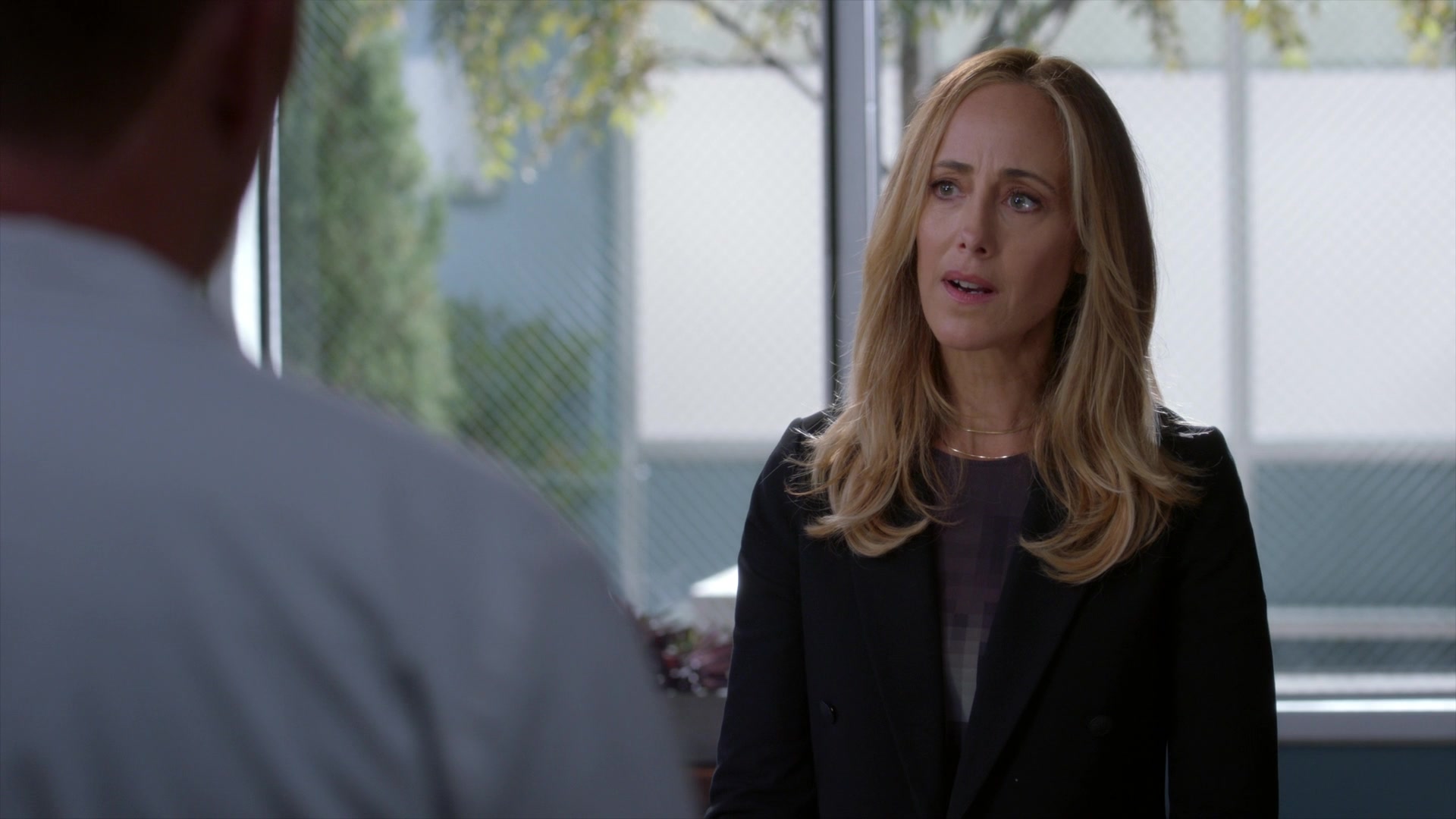 Greys_Anatomy_S19E10_0201.jpg
