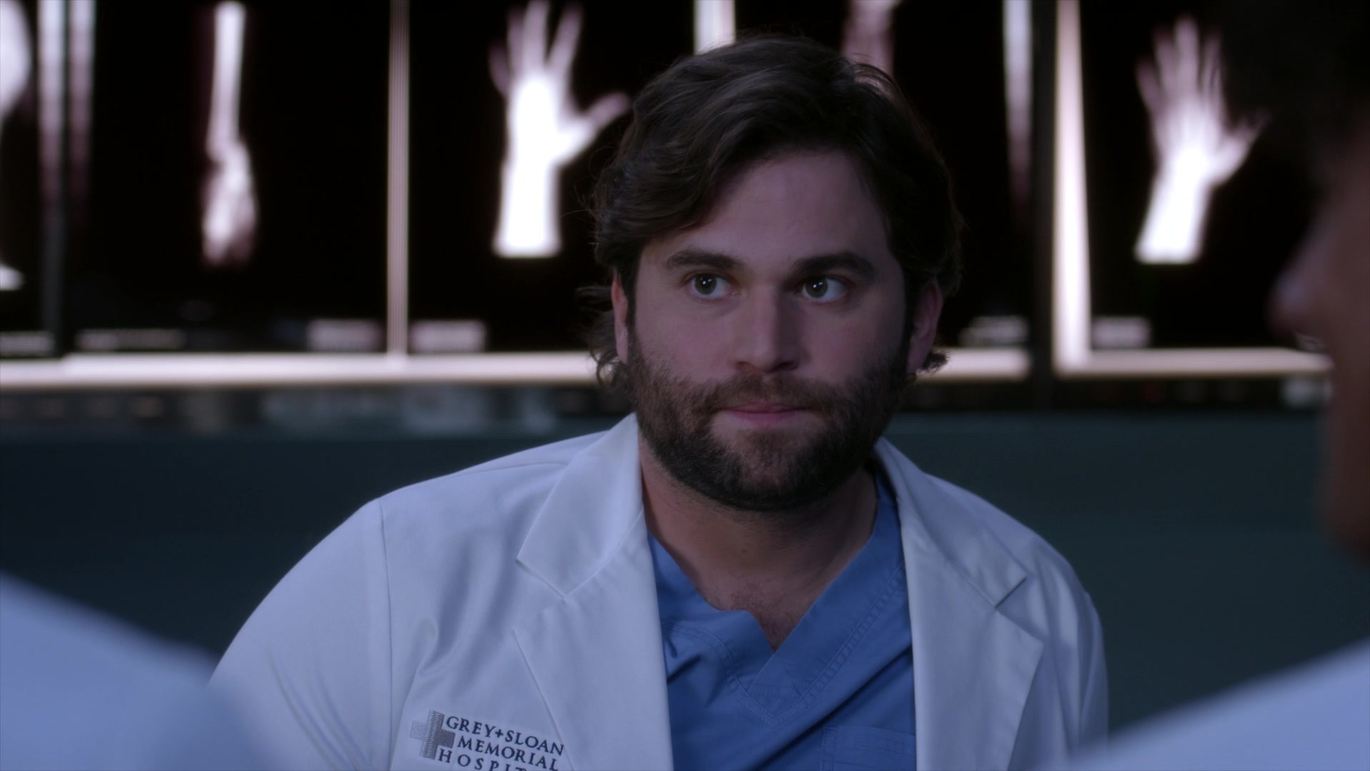 Greys_Anatomy_S19E10_0577.jpg