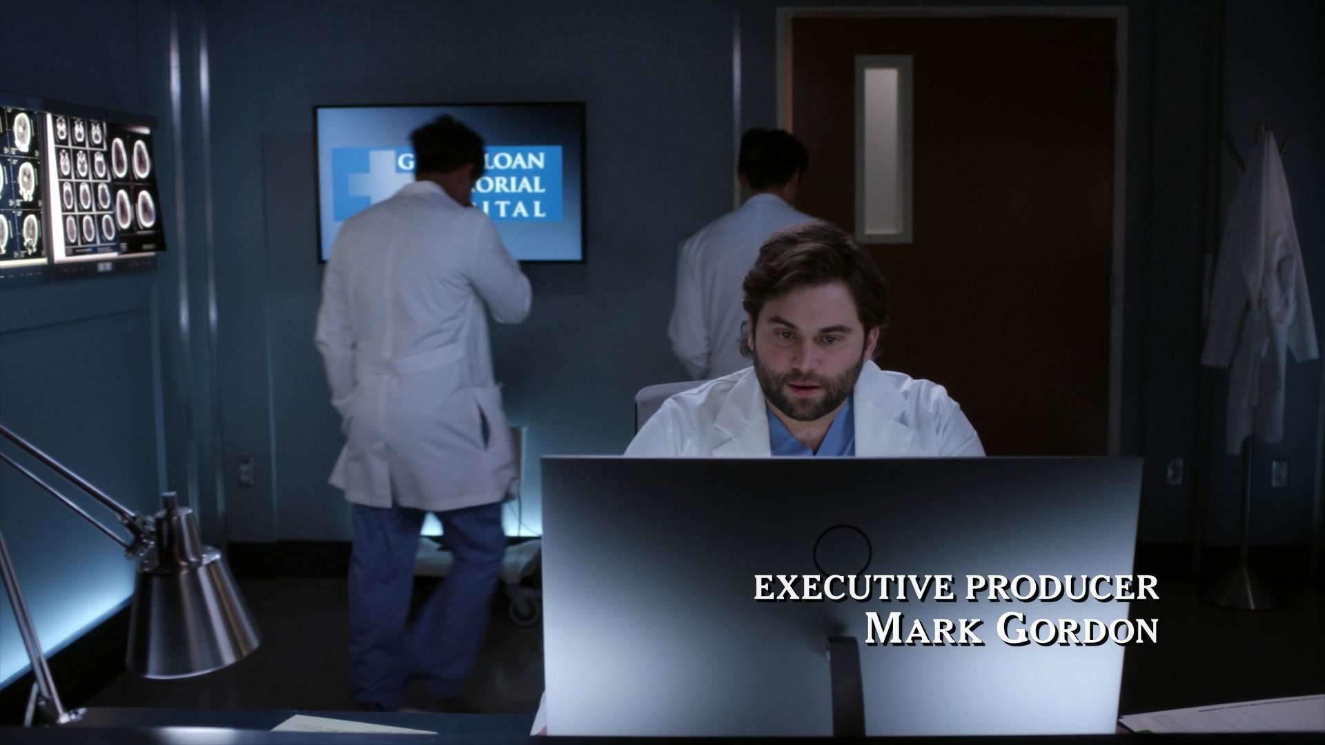 Greys_Anatomy_S19E10_0582.jpg