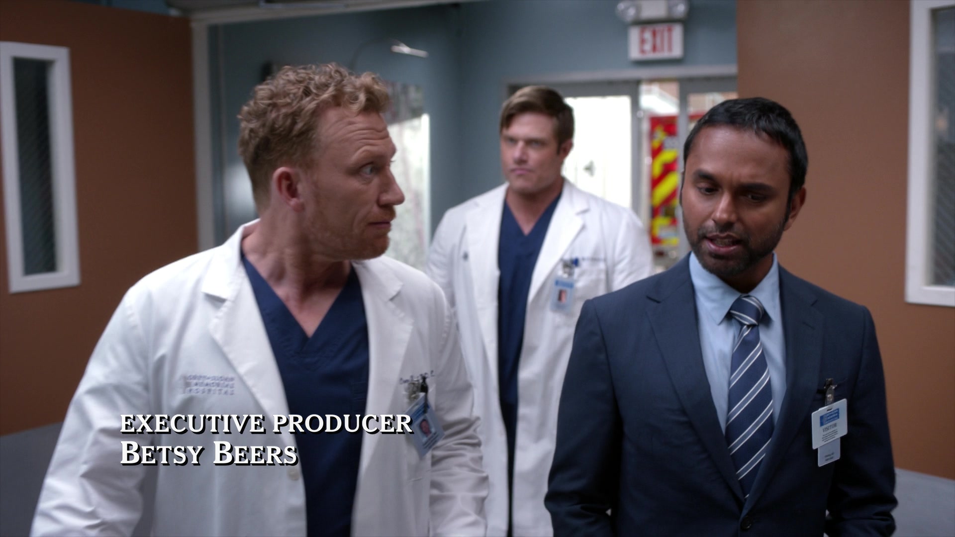 Greys_Anatomy_S19E10_0585.jpg