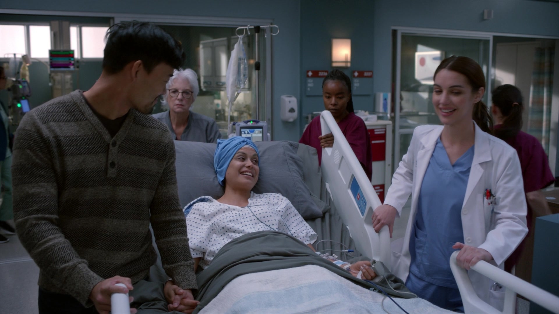 Greys_Anatomy_S19E10_0630.jpg