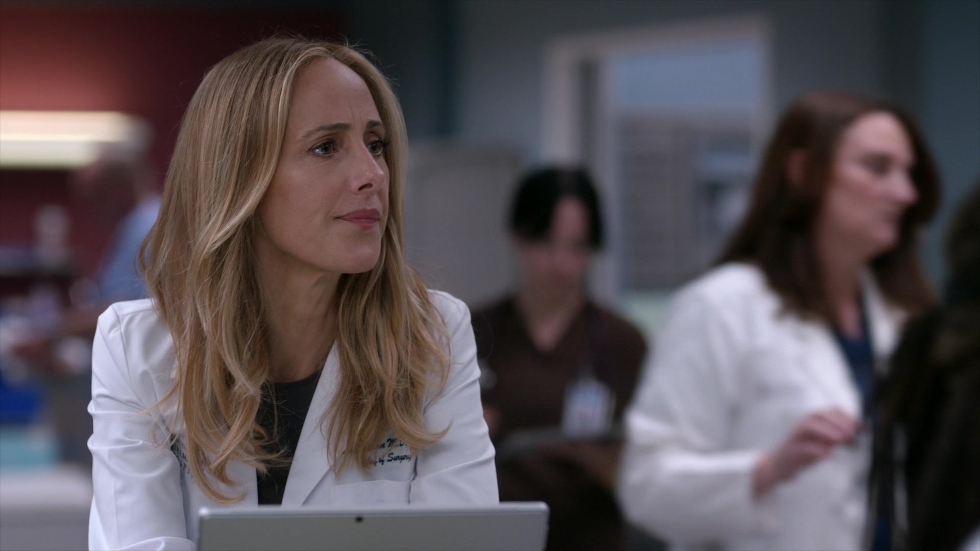 Greys_Anatomy_S19E10_0707.jpg