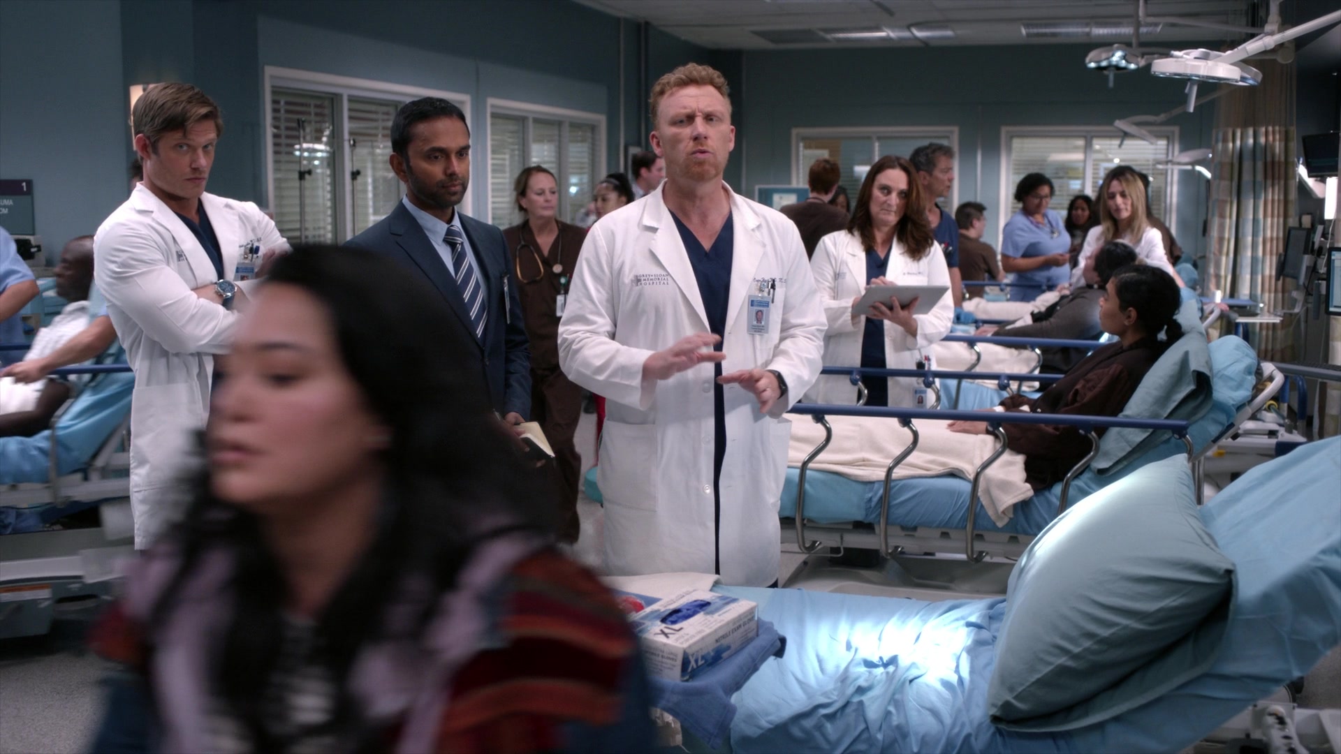 Greys_Anatomy_S19E10_0730.jpg