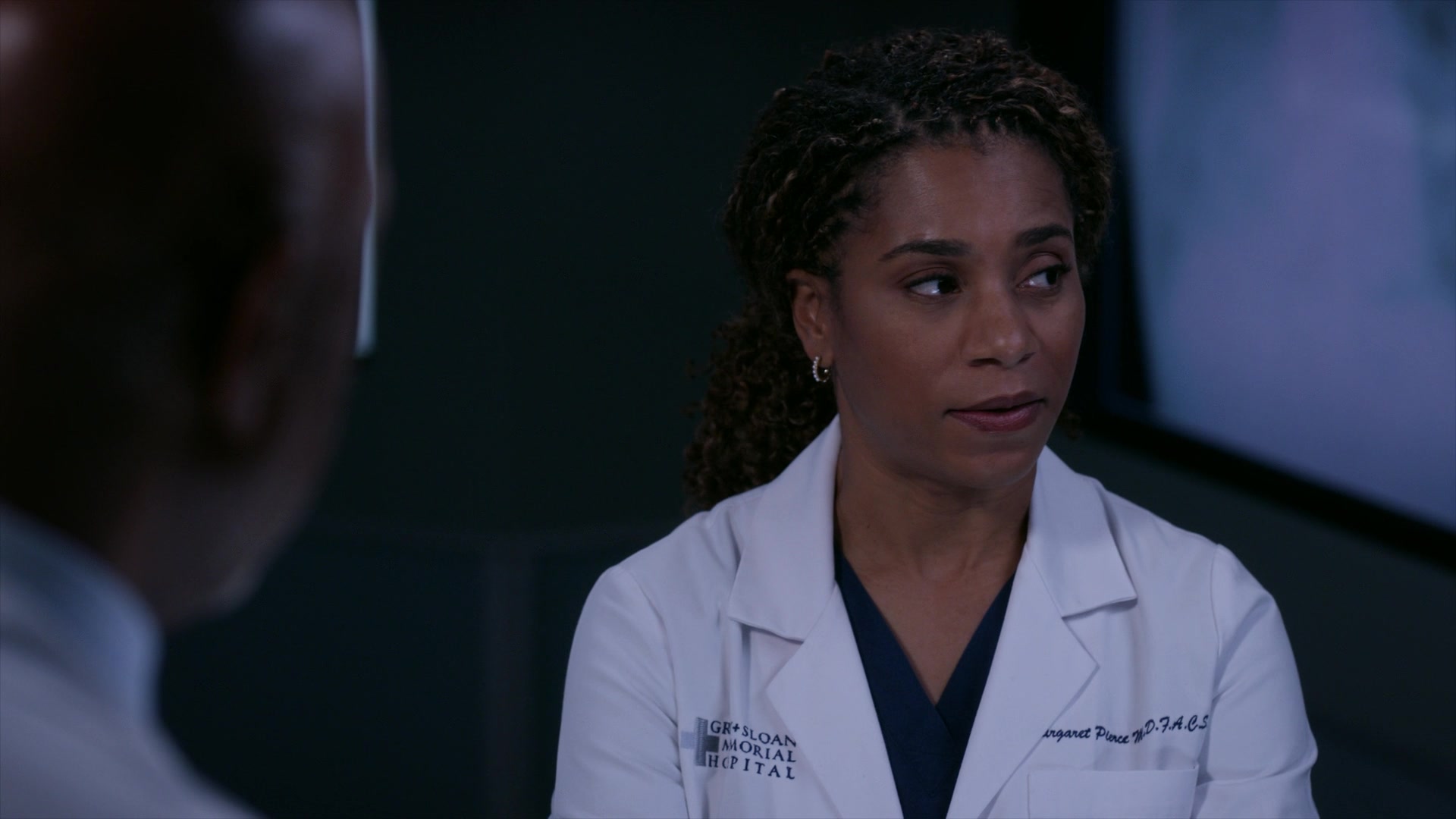 Greys_Anatomy_S19E10_0796.jpg