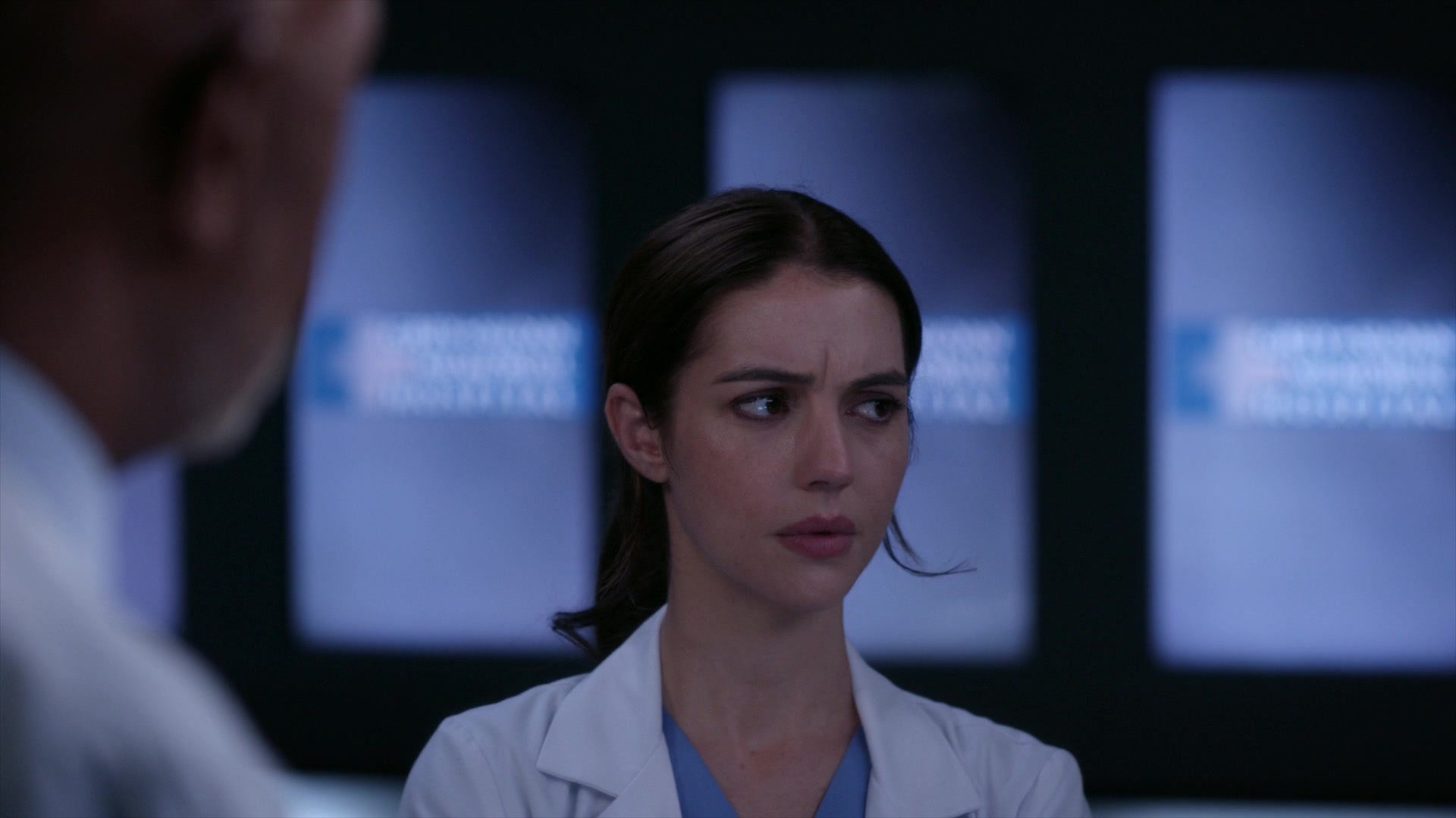Greys_Anatomy_S19E10_0810.jpg