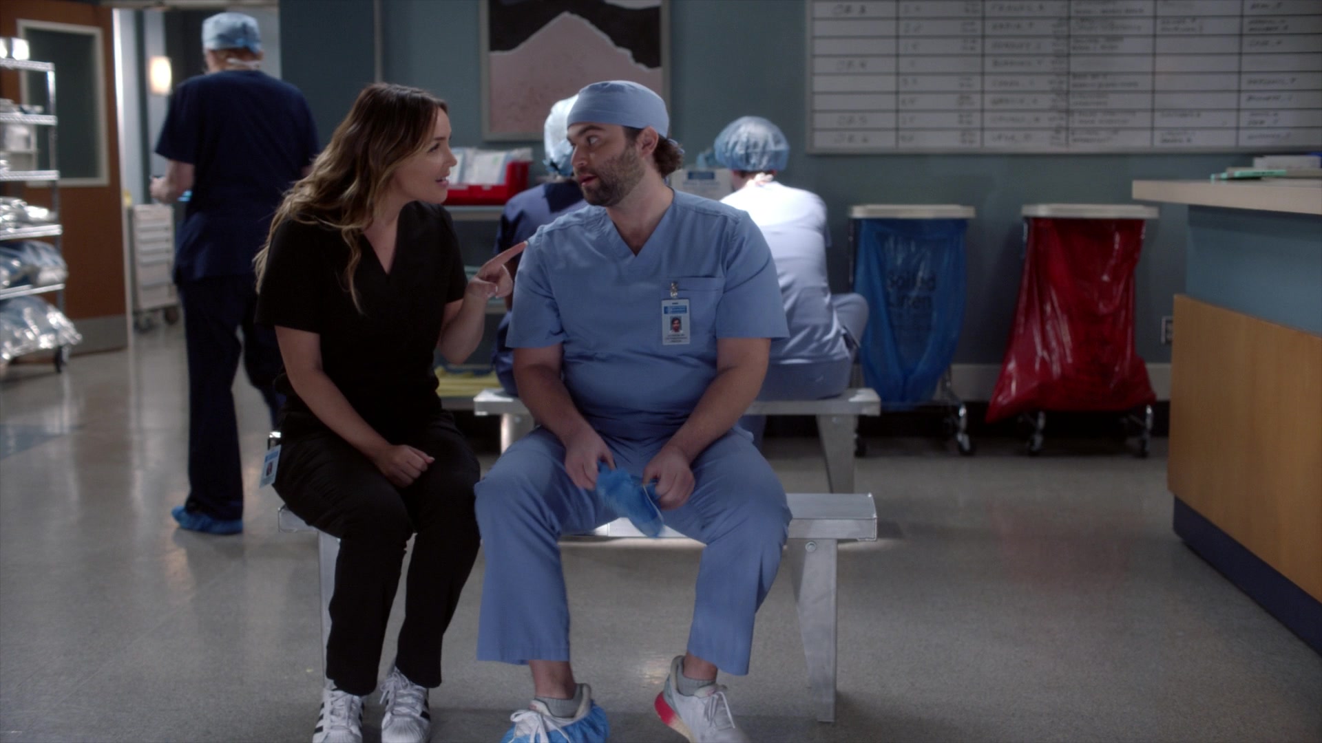 Greys_Anatomy_S19E10_0881.jpg