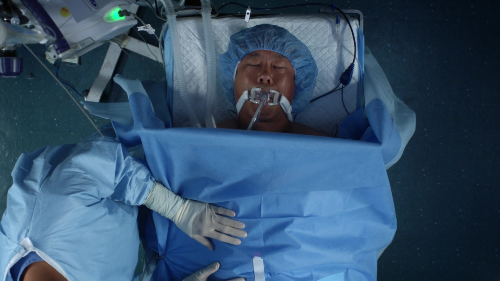 Greys_Anatomy_S19E10_0955.jpg