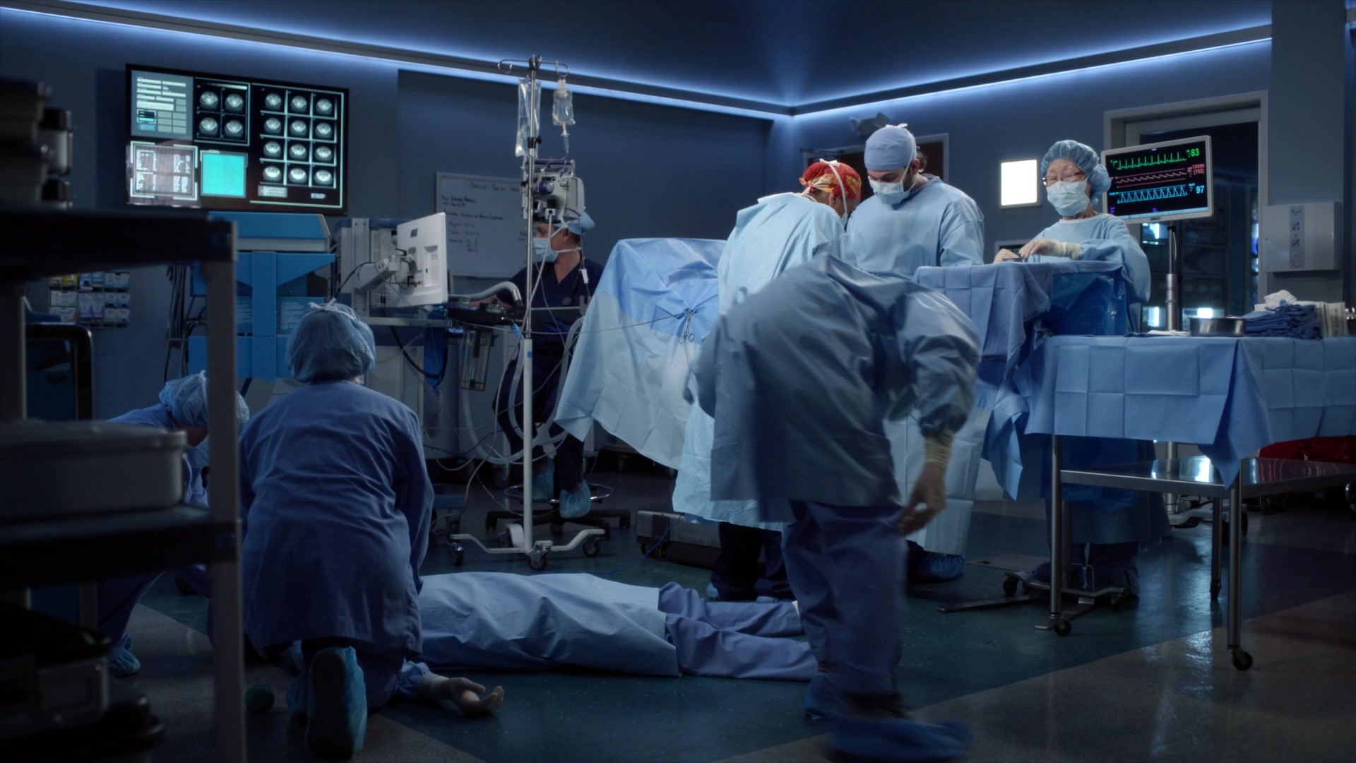 Greys_Anatomy_S19E10_0997.jpg