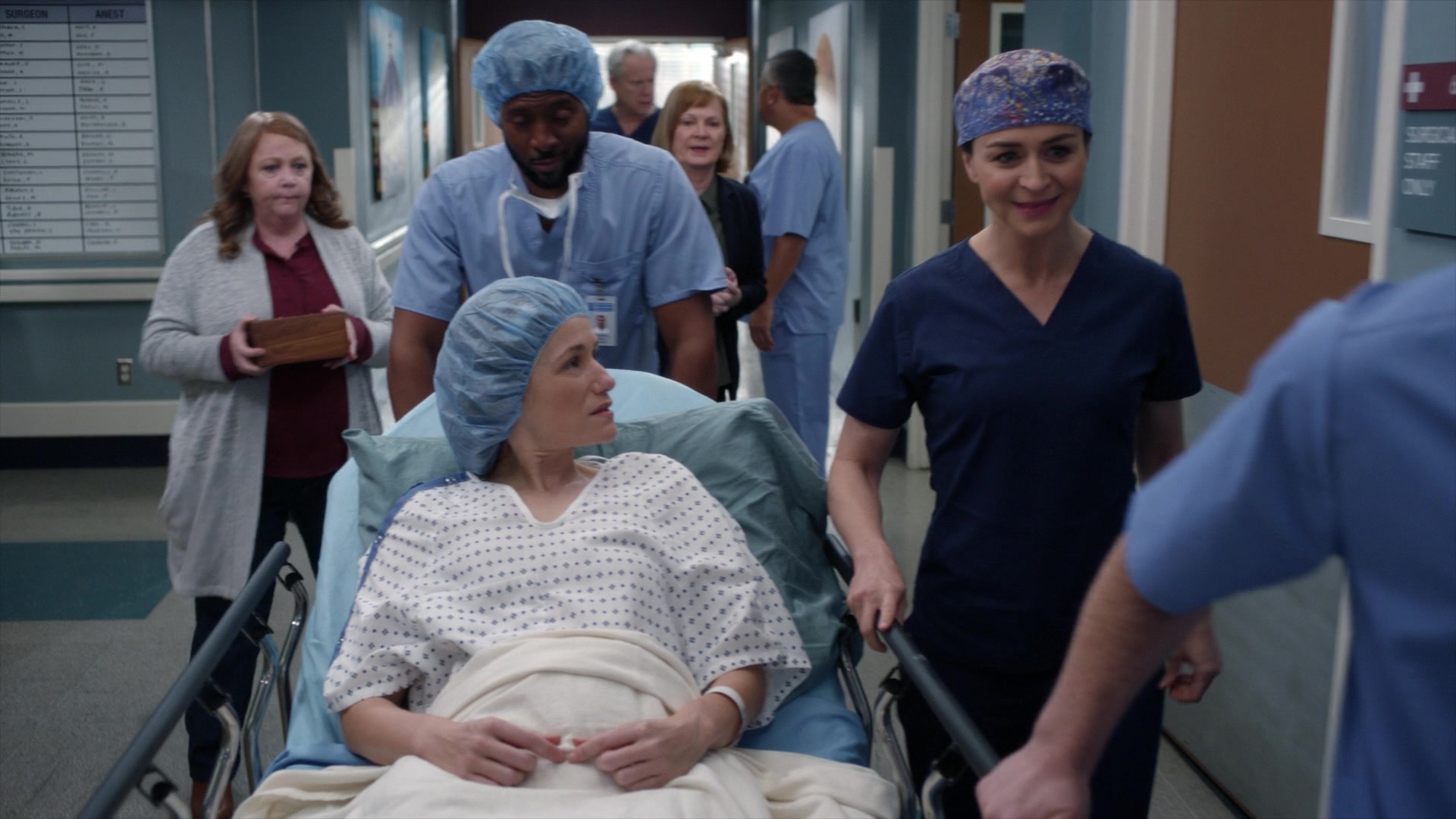 Greys_Anatomy_S19E10_1023.jpg