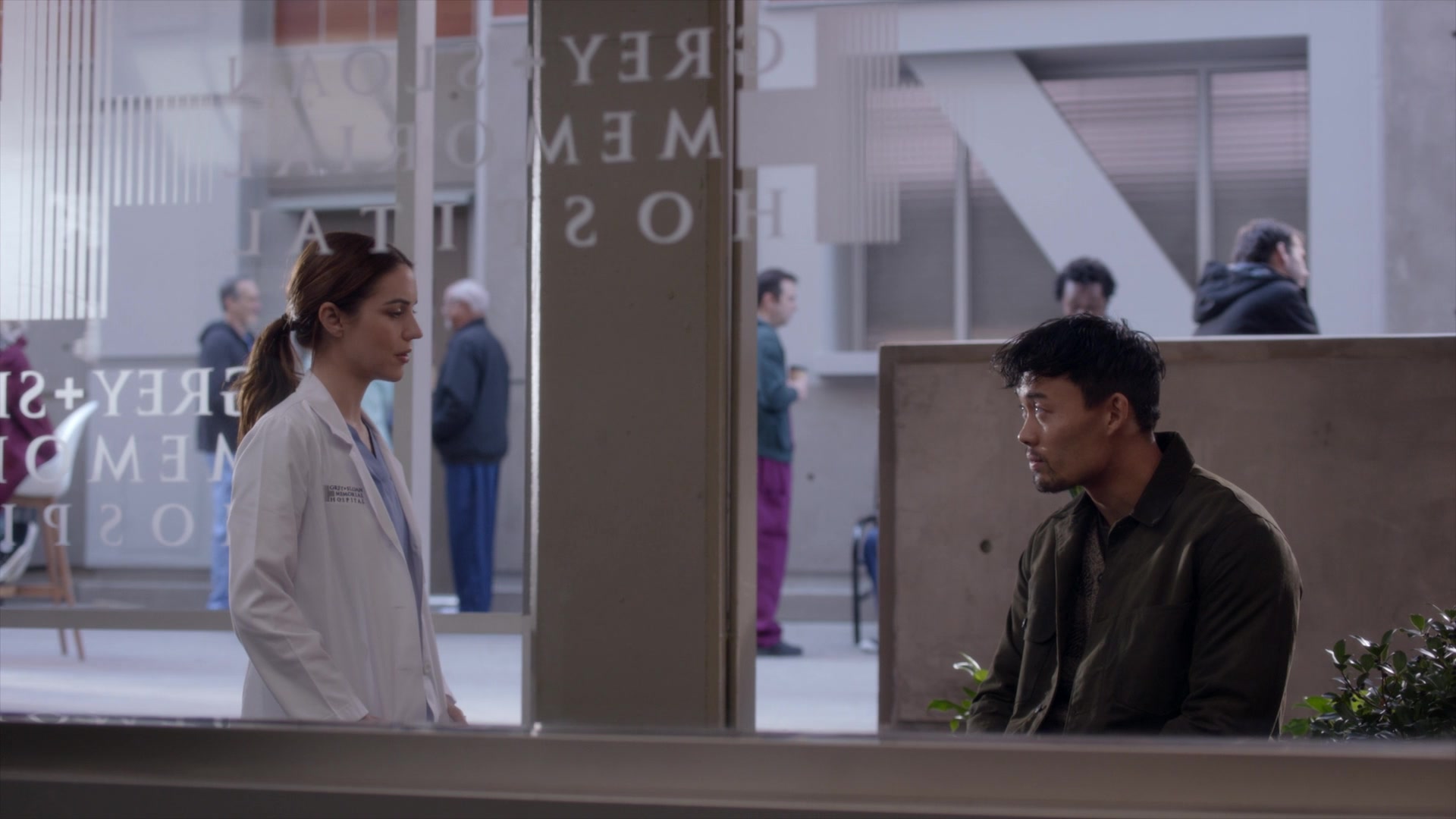 Greys_Anatomy_S19E10_1041.jpg