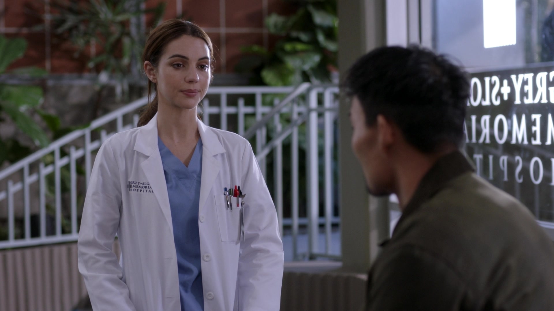 Greys_Anatomy_S19E10_1059.jpg