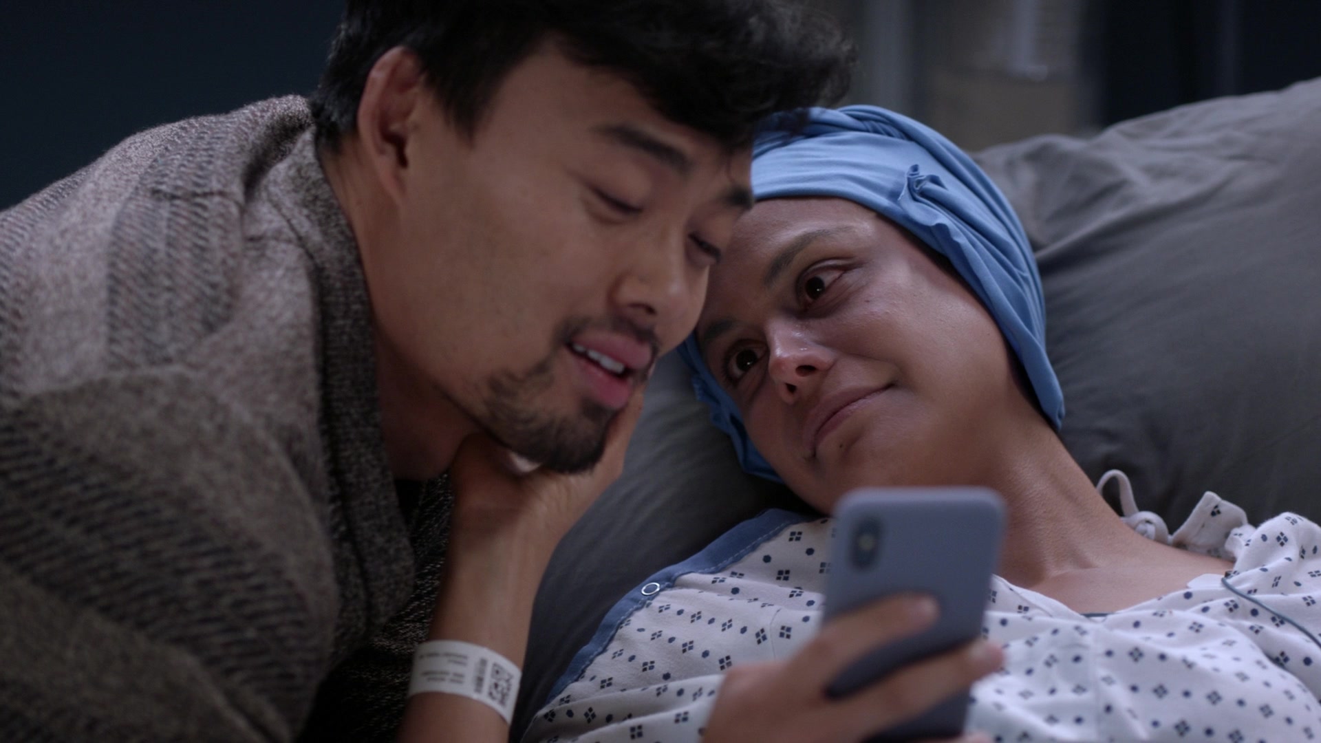 Greys_Anatomy_S19E10_1367.jpg