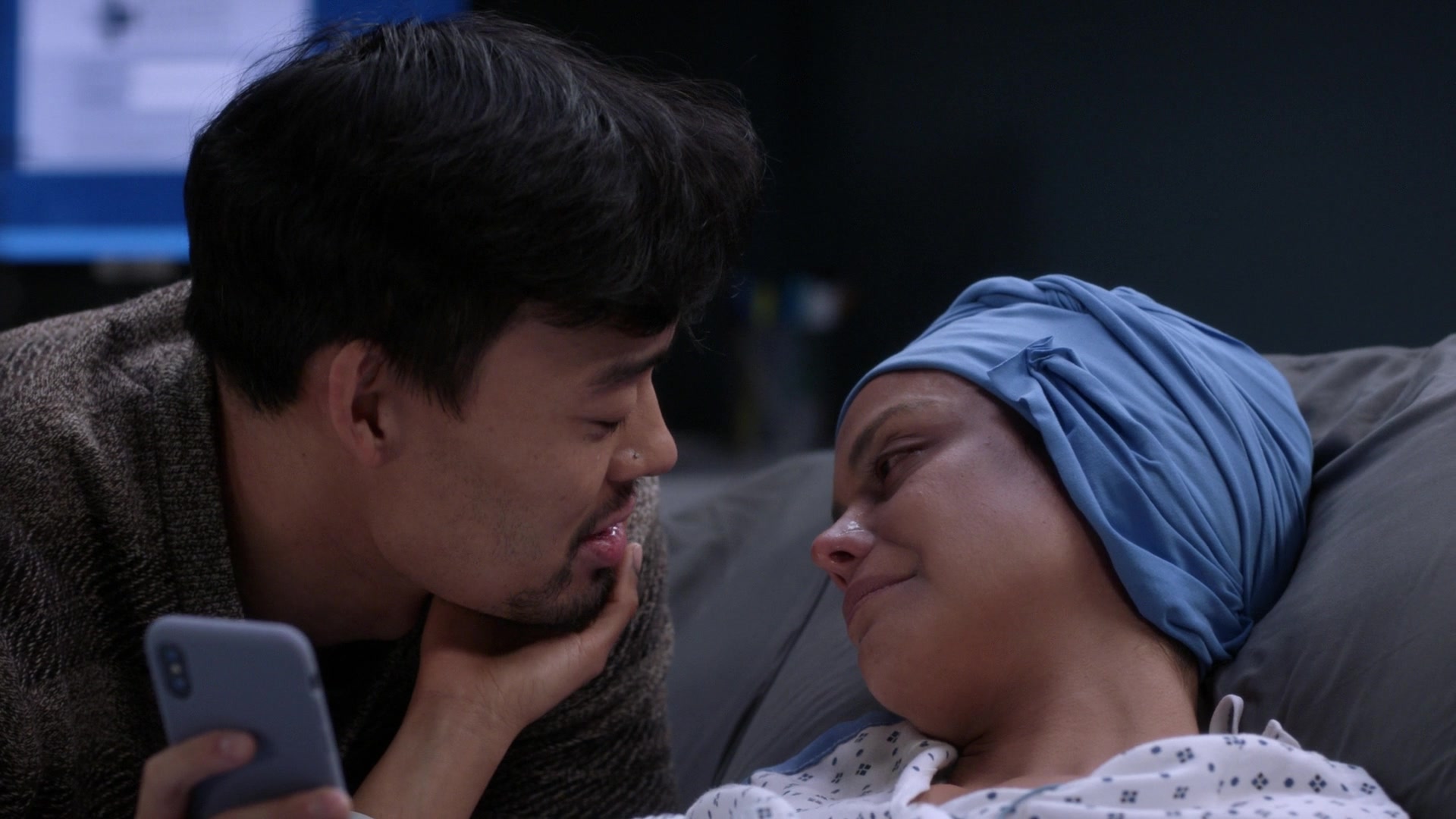 Greys_Anatomy_S19E10_1382.jpg