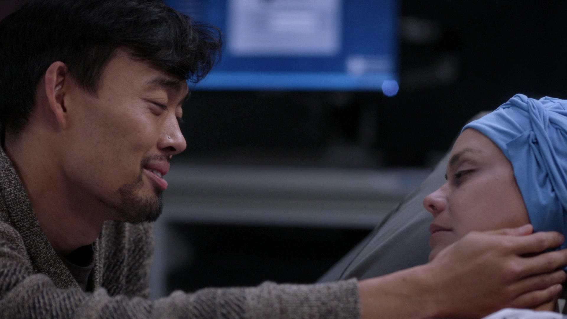 Greys_Anatomy_S19E10_1420.jpg