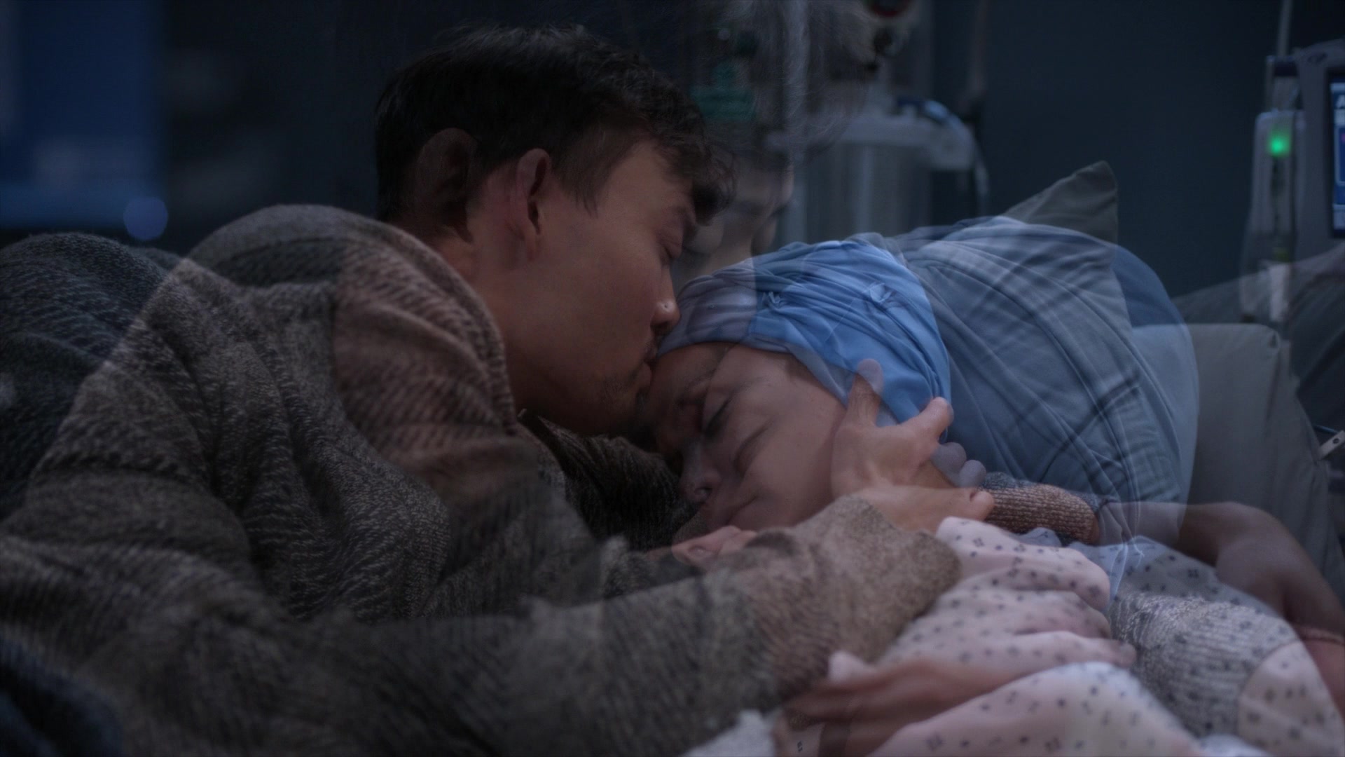 Greys_Anatomy_S19E10_1454.jpg