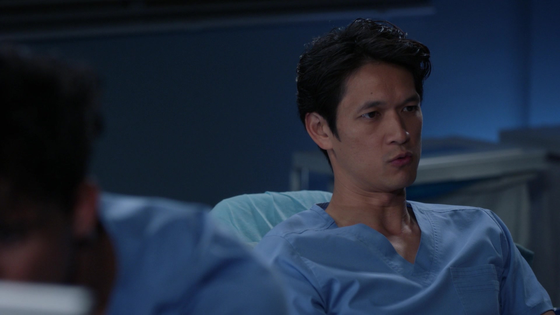 Greys_Anatomy_S19E10_1495.jpg
