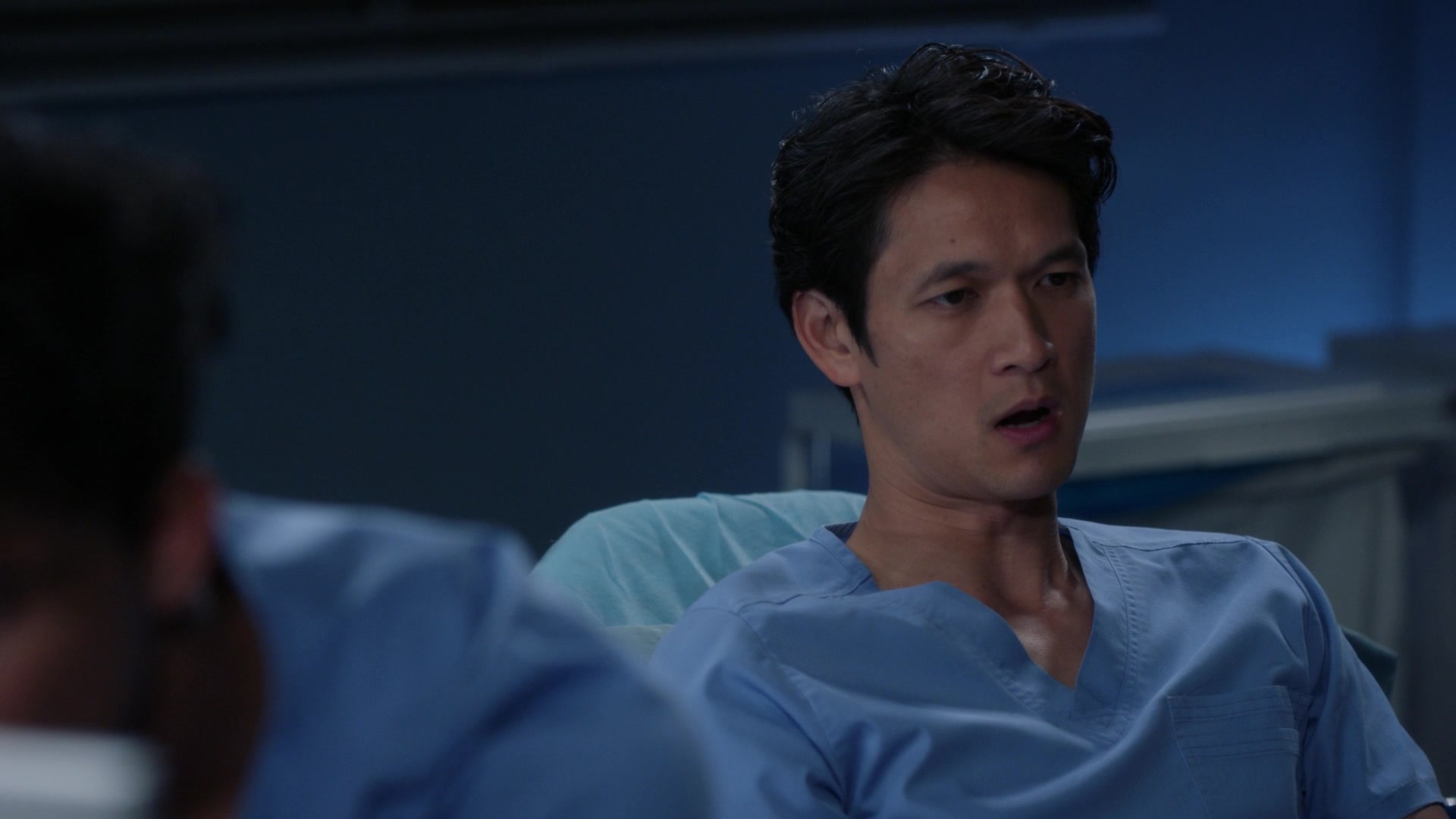 Greys_Anatomy_S19E10_1496.jpg